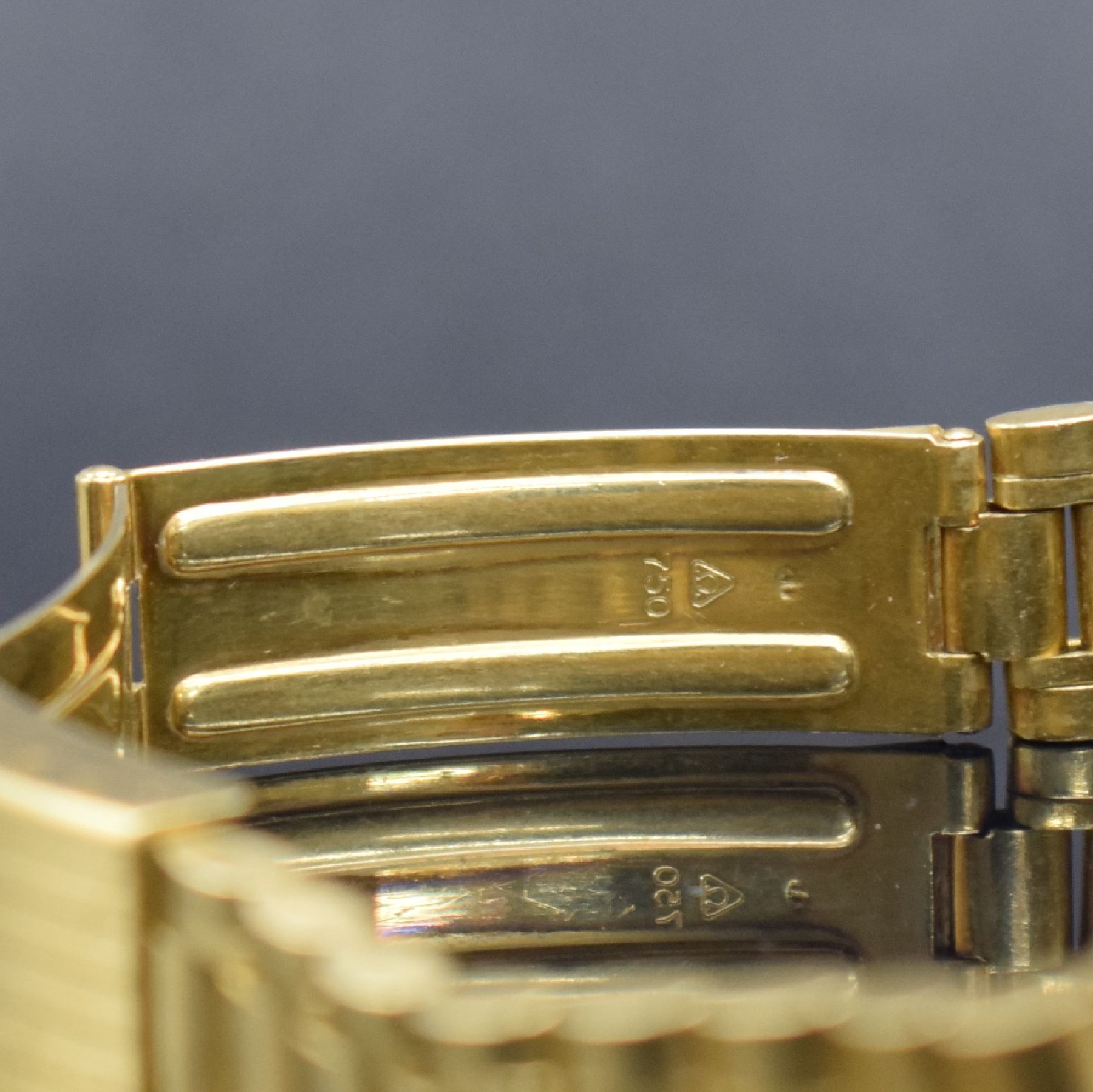 Detail f: OMEGA extrem seltene Herrenarmbanduhr Speedmaster Apollo XI Nummer 298, Schweiz um 1969, Handaufzug, Ref. 145022 69, auf weltweit 1014 Stück ...