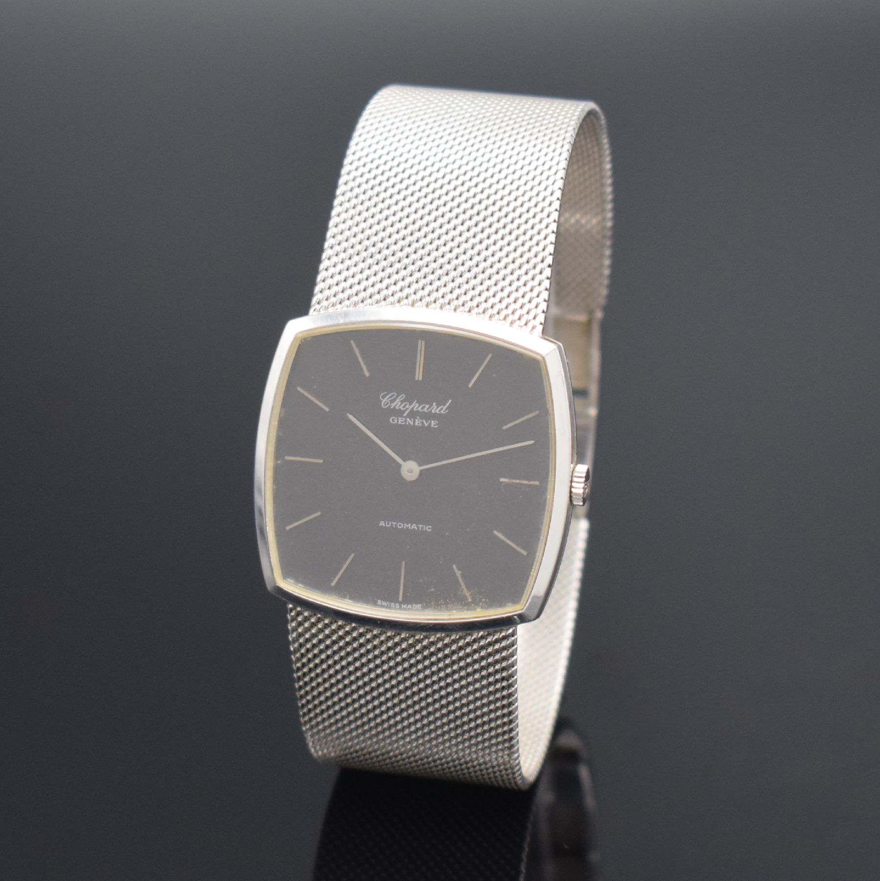Detail b: CHOPARD Armbanduhr in WG 750/000 Referenz 2062, Schweiz um 1970, Automatik, massives Gehäuse, Boden aufgedr., WG 750/000 Milanaiseband, graues ...