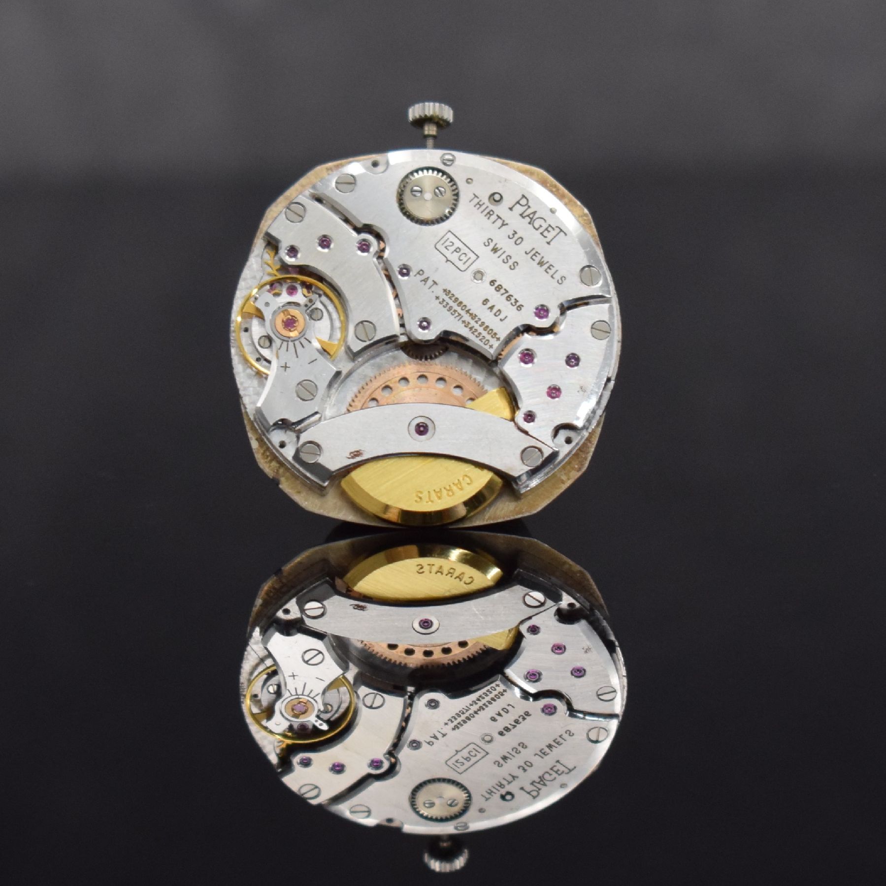 Detail i: PIAGET Armbanduhr in WG 750/000 Ref. 13448, Schweiz um 1970, Automatik, massives Geh., Boden 4-fach verschr., WG 750/000 Gliederband, silb. ...