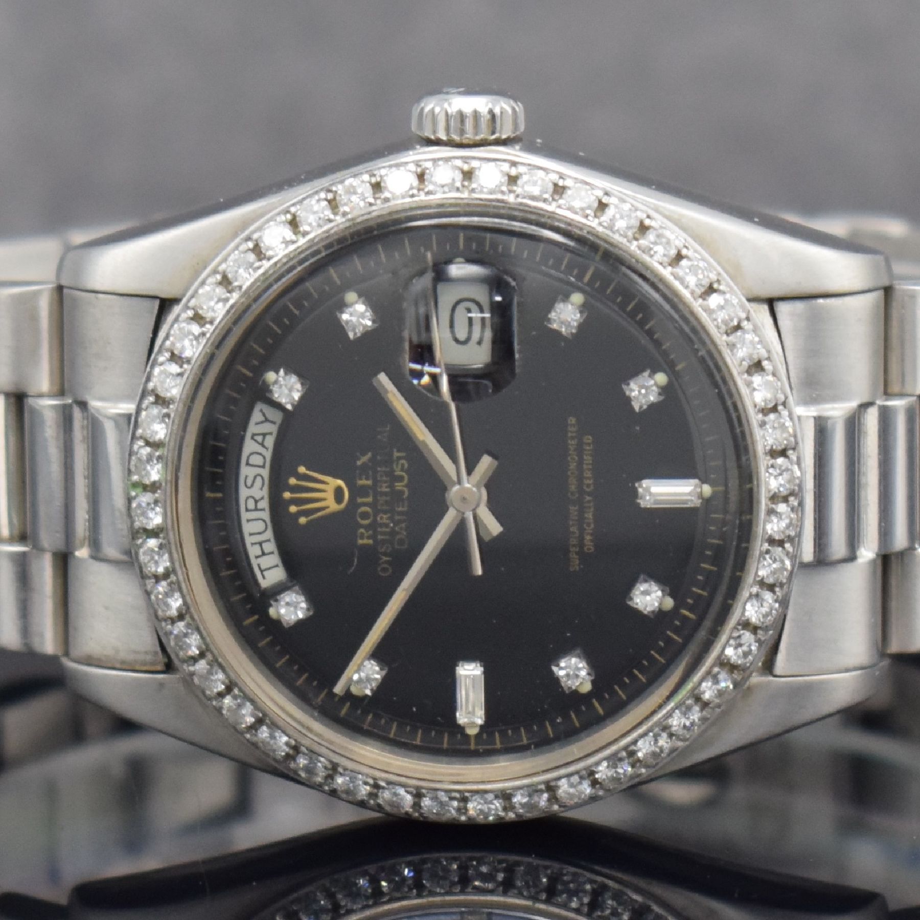 Detail a: ROLEX Oyster Perpetual Day-Date Herrenarmbanduhr in WG 750/000 Referenz 1803, Schweiz um 1977, Automatik, Chronometer der Superlative, schwarzes ...