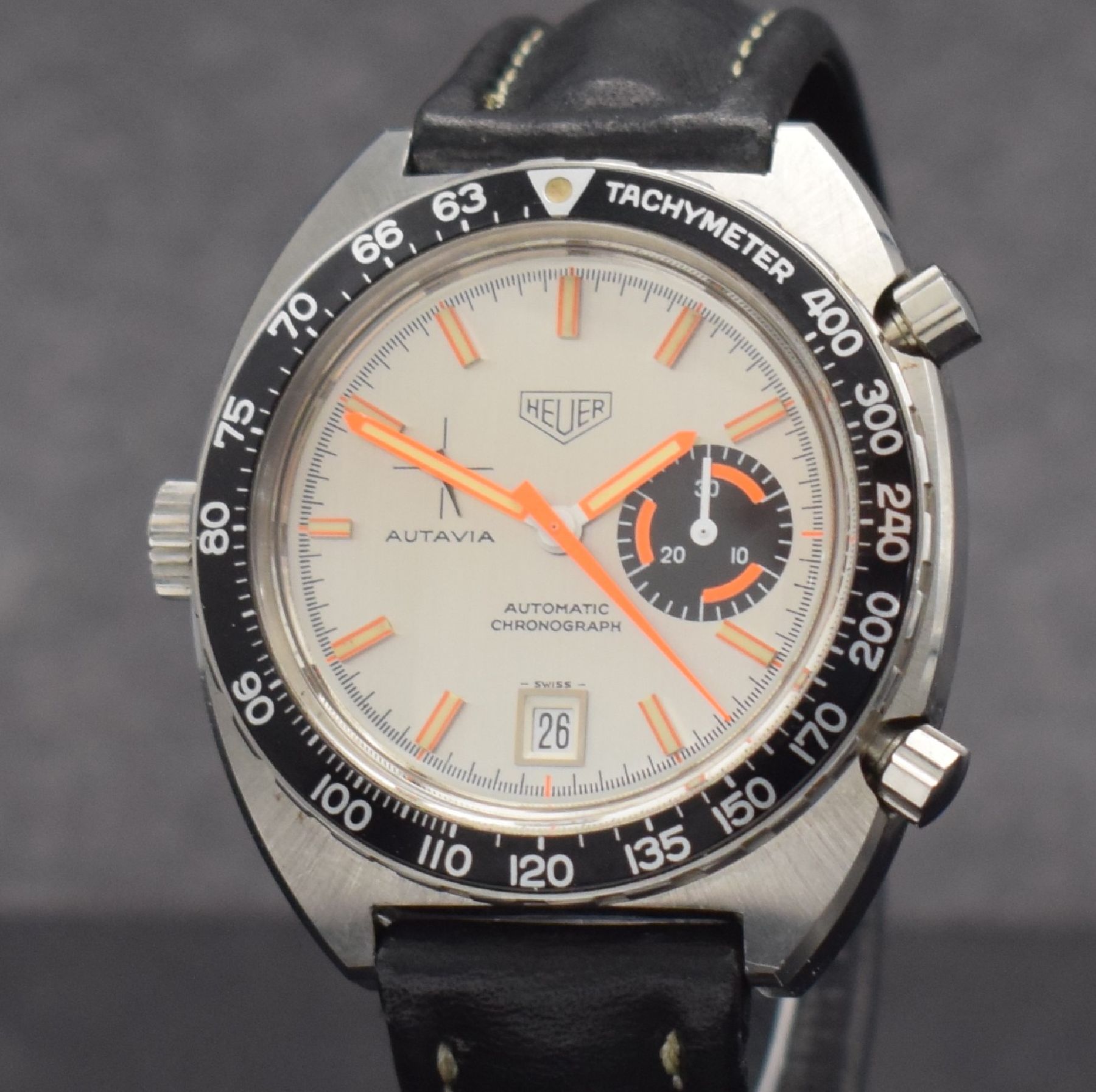 Detail c: HEUER seltene Autatvia "Service Watch 104" Armbanduhr mit Chronograph, Schweiz um 1971, Automatik, Boden mit entsprechender Gravur ...