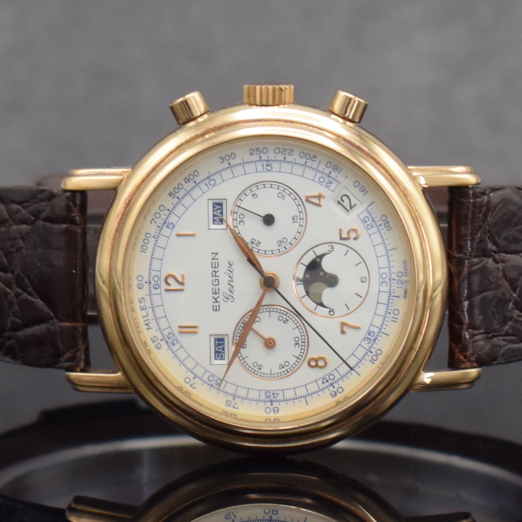 Detail a: EKEGREN seltene Herrenarmbanduhr mit Vollkalender & Schaltradchronograph in RoseG 585/000, Schweiz um 1980, Automatik, massives Goldgehäuse, ...