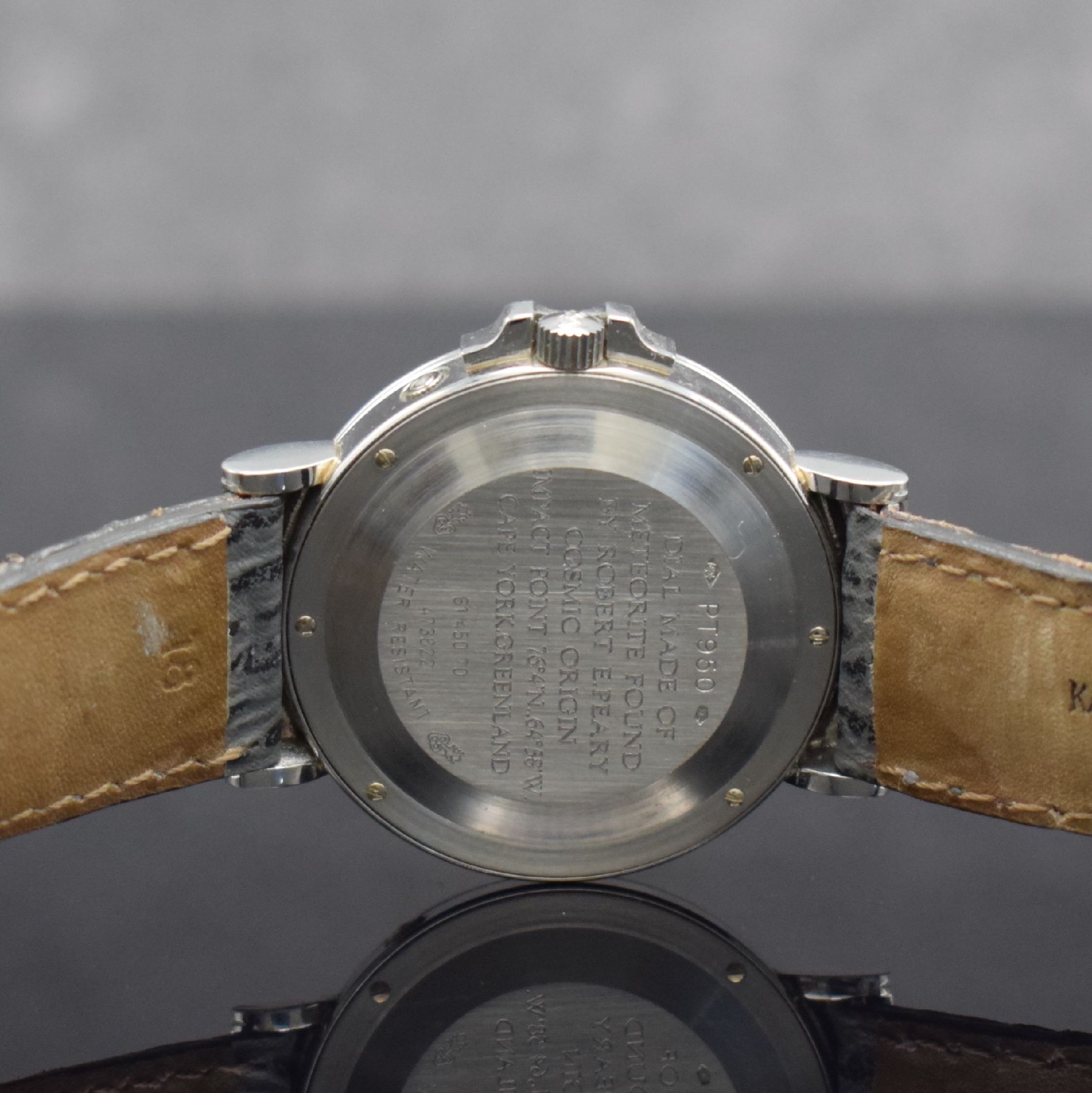 Detail f: CORUM feine & seltene Platin Herrenarmbanduhr Meteorite Peary Referenz 61.450.70, Automatik, Schweiz um 1991, in einer Kleinserie hergestellt, ...