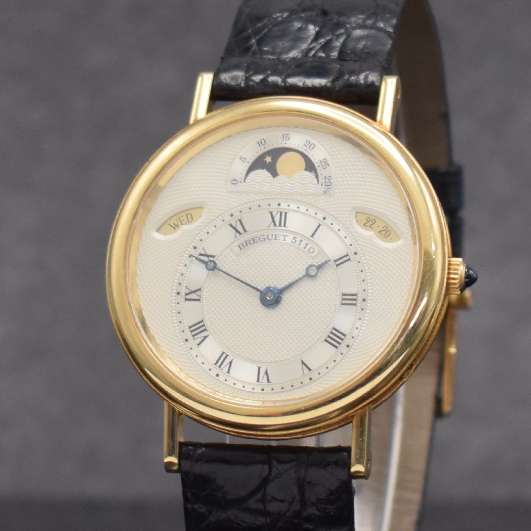 Detail c: BREGUET Herrenarmbanduhr Classic Referenz BA 3330 in GG 750/000, Automatik, Schweiz um 2000, 3-teil. Geh. inkl. orig. Lederband m. orig. GG 750/000 ...