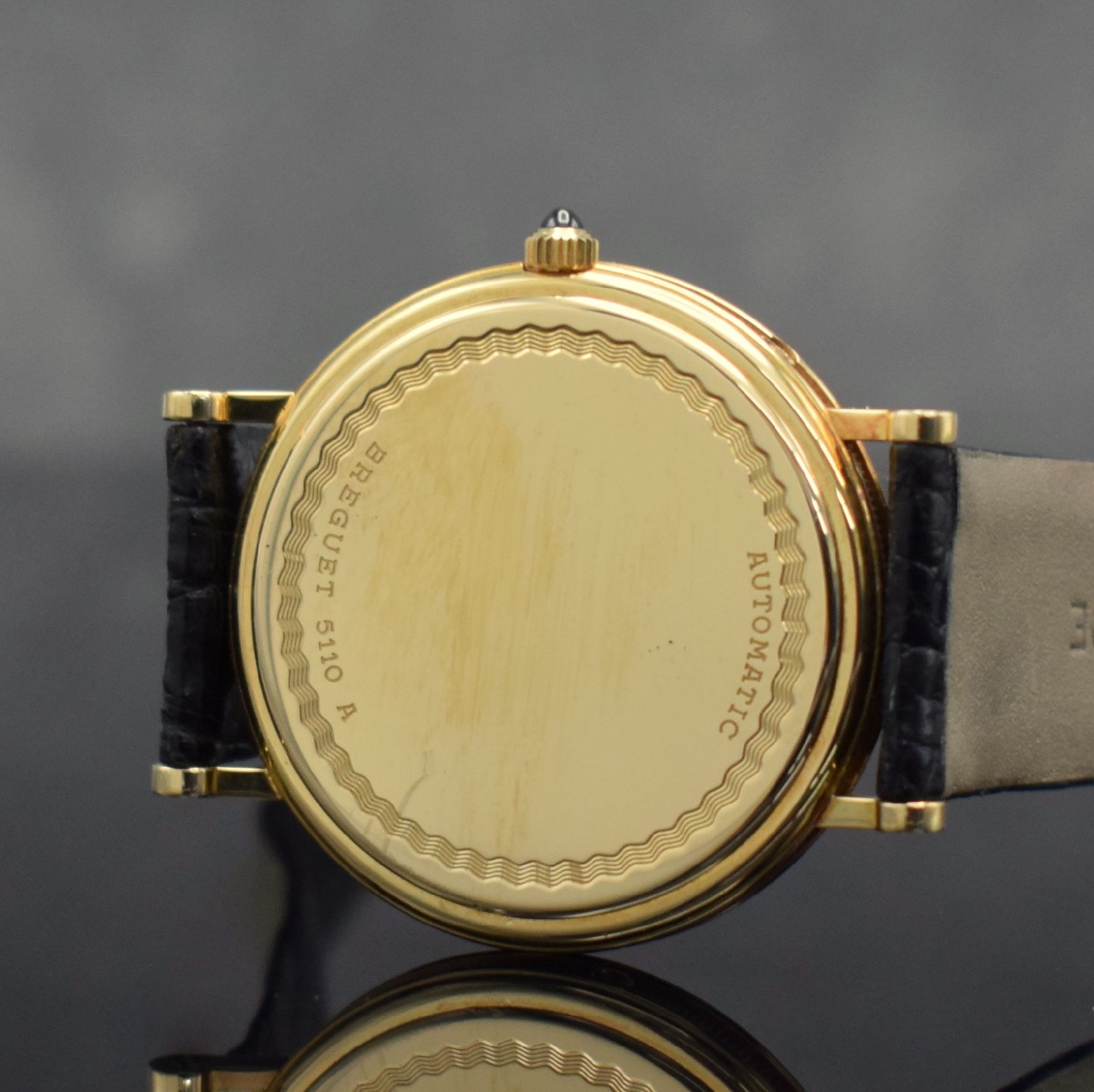 Detail g: BREGUET Herrenarmbanduhr Classic Referenz BA 3330 in GG 750/000, Automatik, Schweiz um 2000, 3-teil. Geh. inkl. orig. Lederband m. orig. GG 750/000 ...