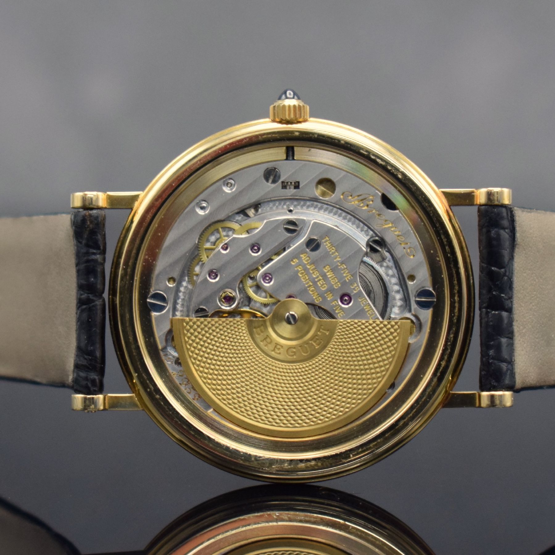 Detail h: BREGUET Herrenarmbanduhr Classic Referenz BA 3330 in GG 750/000, Automatik, Schweiz um 2000, 3-teil. Geh. inkl. orig. Lederband m. orig. GG 750/000 ...