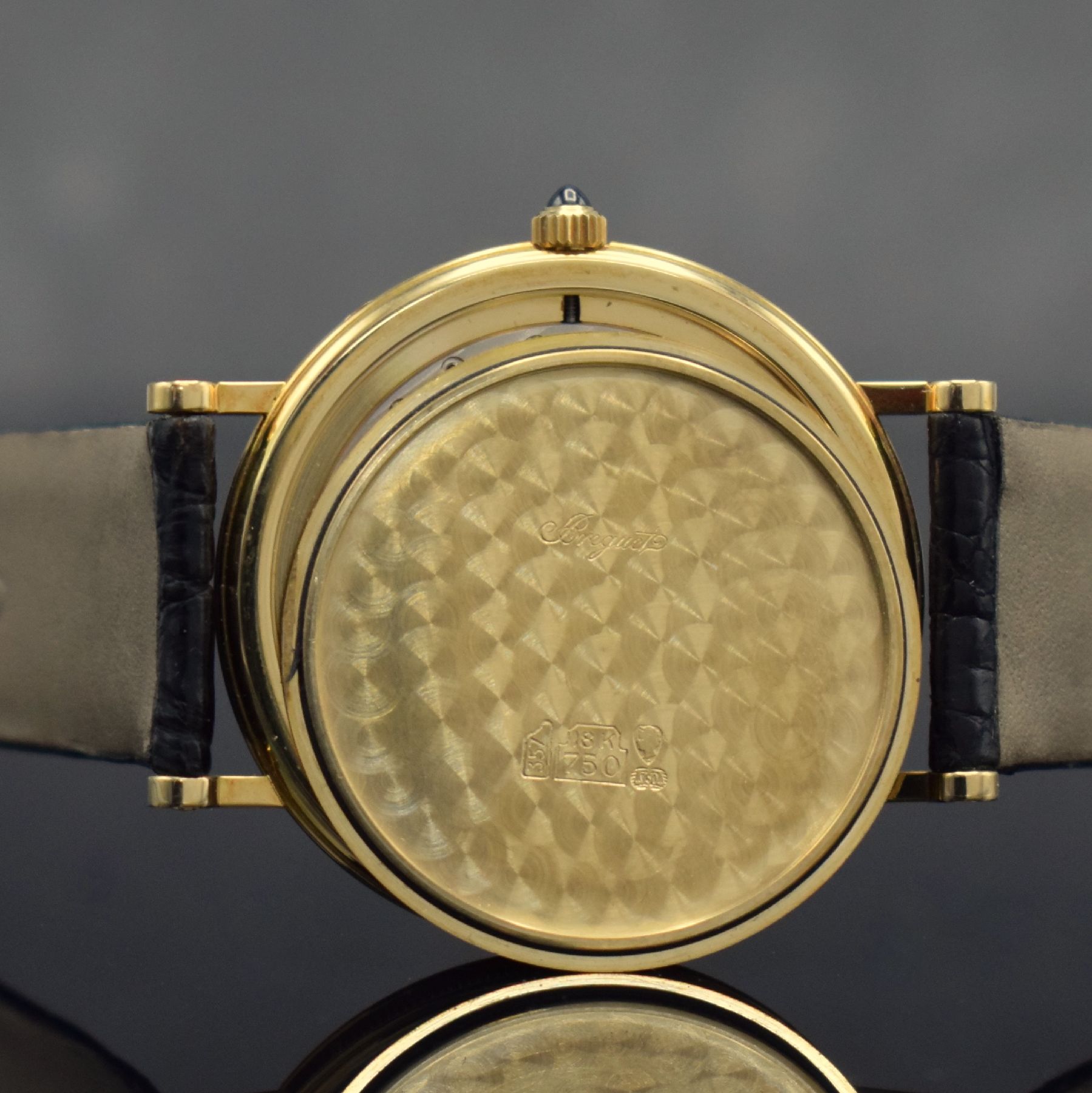 Detail j: BREGUET Herrenarmbanduhr Classic Referenz BA 3330 in GG 750/000, Automatik, Schweiz um 2000, 3-teil. Geh. inkl. orig. Lederband m. orig. GG 750/000 ...