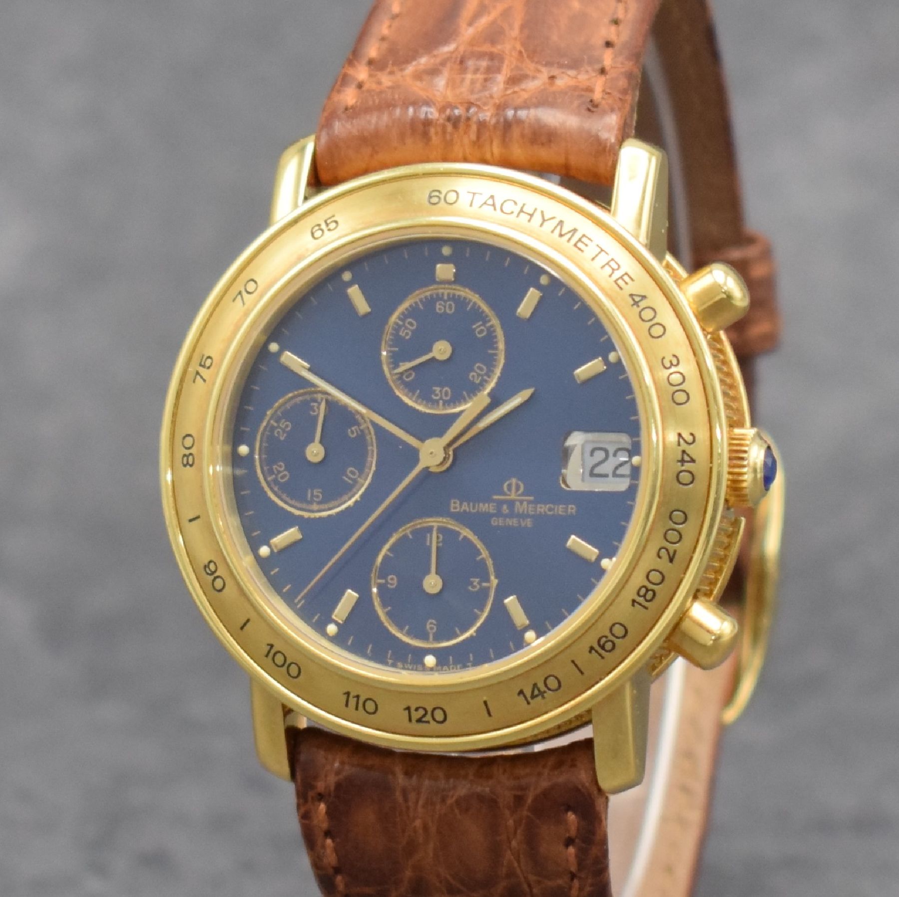 Detail c: BAUME & MERCIER Armbandchronograph in GG 750/000 Referenz 86105, Schweiz 1990er Jahre, 3-teil. Geh., orig. Lederband m. verg. orig. Dornschl., Boden ...