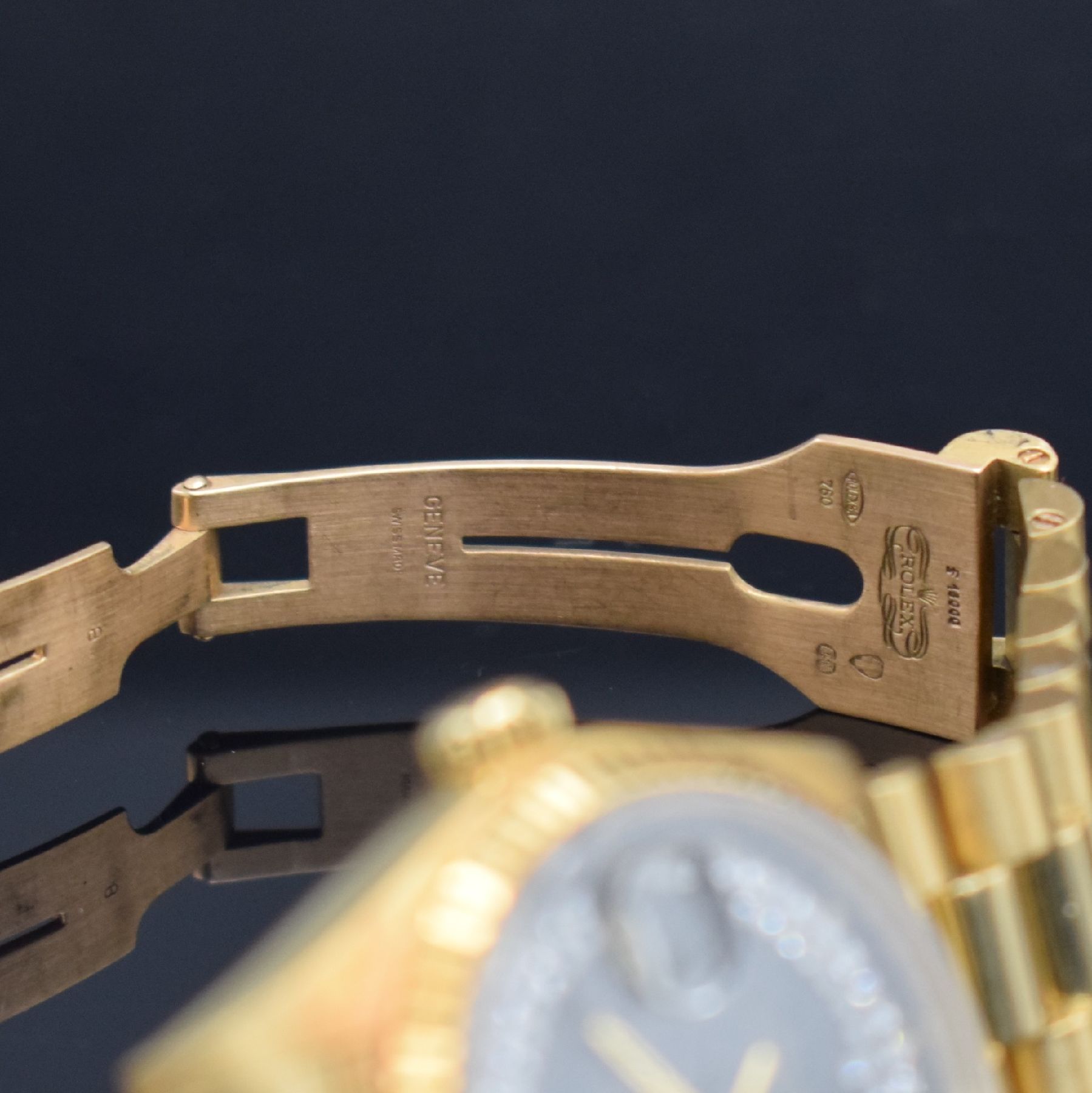 Detail d: ROLEX Herrenarmbanduhr Oyster Perpetual Day- Date in GG 750/000 Referenz 18038, Schweiz um 1982, Automatik, Chronometer der Superlative, ...