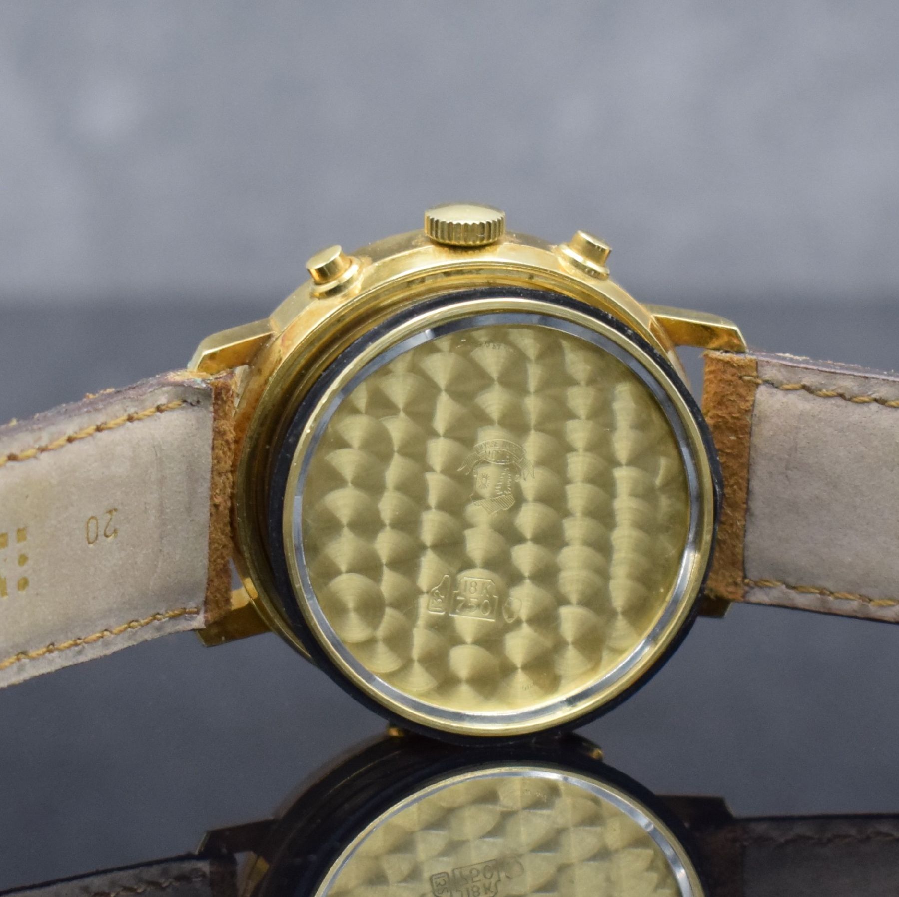 Detail g: ULYSSE NARDIN seltener, astronomischer Schaltradchronograph in GG 750/000 mit Kaliber Valjoux 88, Handaufzug, Schweiz um 1980, Boden verschr., gold. ...