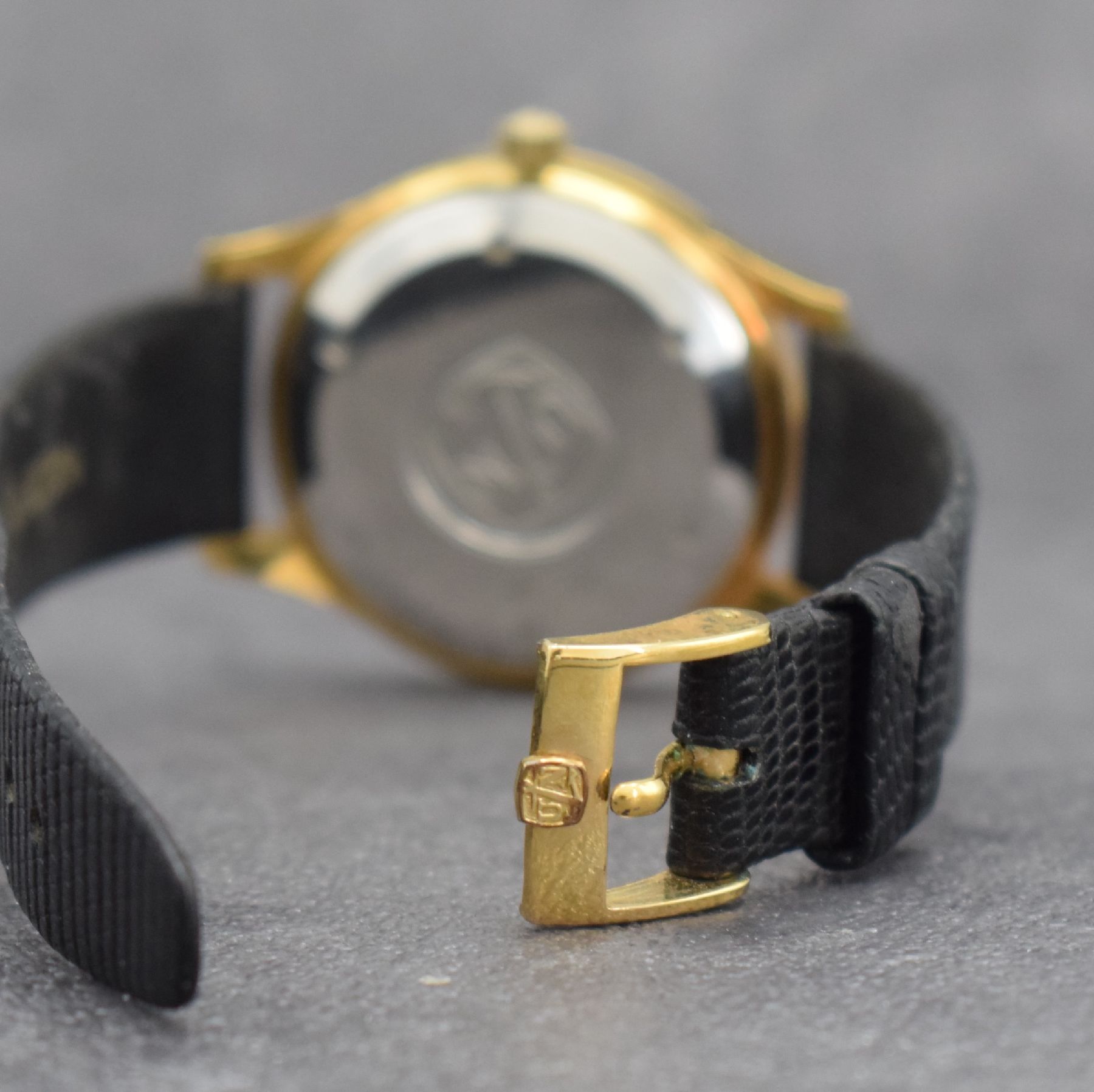 Detail d: ULYSSE NARDIN Armbanduhr, Automatik, Schweiz 1970er Jahre, Schnellschwinger, Metallgeh. hartverg., Boden verschr., orig. Lederband m. verg. orig. ...