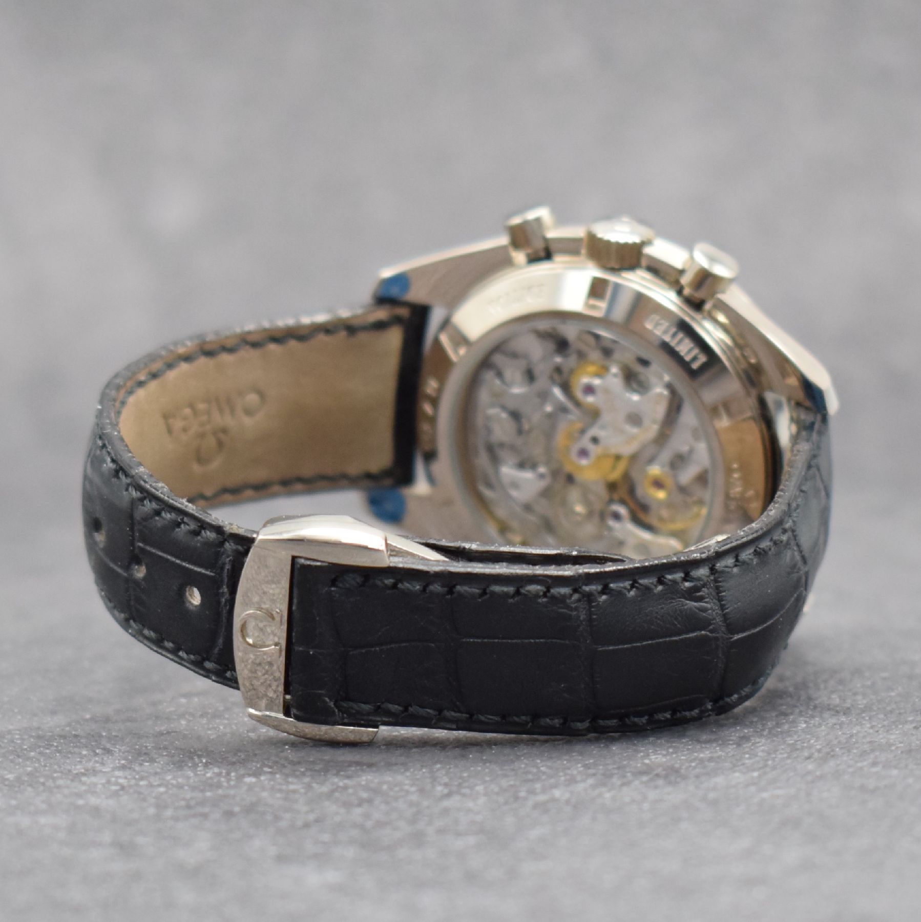 Detail d: OMEGA feiner & extrem seltener Armbandchronograph Serie Speedmaster APOLLO XI in WG 750/000 Referenz 36923081, Handaufzug, ausverkaufter, auf ...