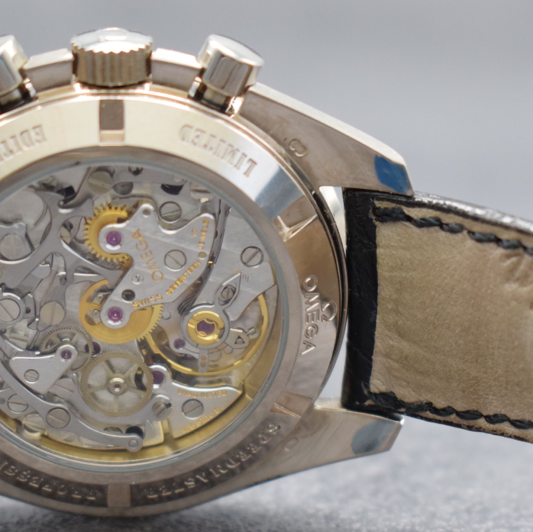 Detail g: OMEGA feiner & extrem seltener Armbandchronograph Serie Speedmaster APOLLO XI in WG 750/000 Referenz 36923081, Handaufzug, ausverkaufter, auf ...