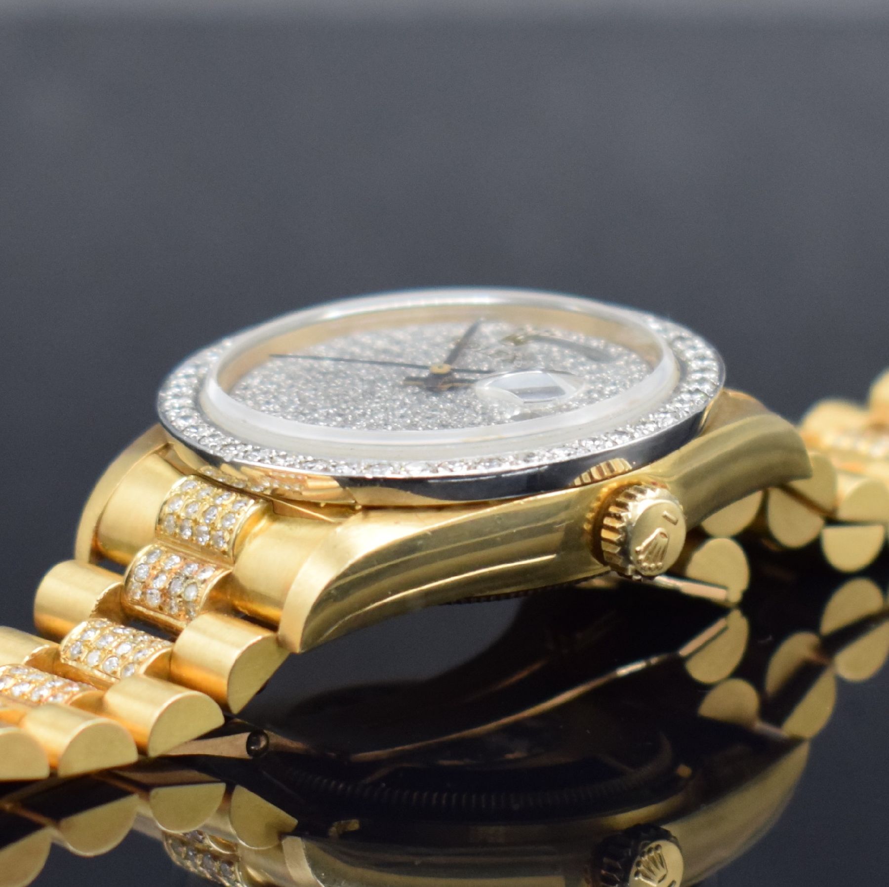 Detail f: ROLEX Herrenarmbanduhr Oyster Perpetual Day- Date in GG 750/000 Referenz 18038, Automatik, Schweiz um 1980, Presidentband mit Faltschl., Lünette & ...