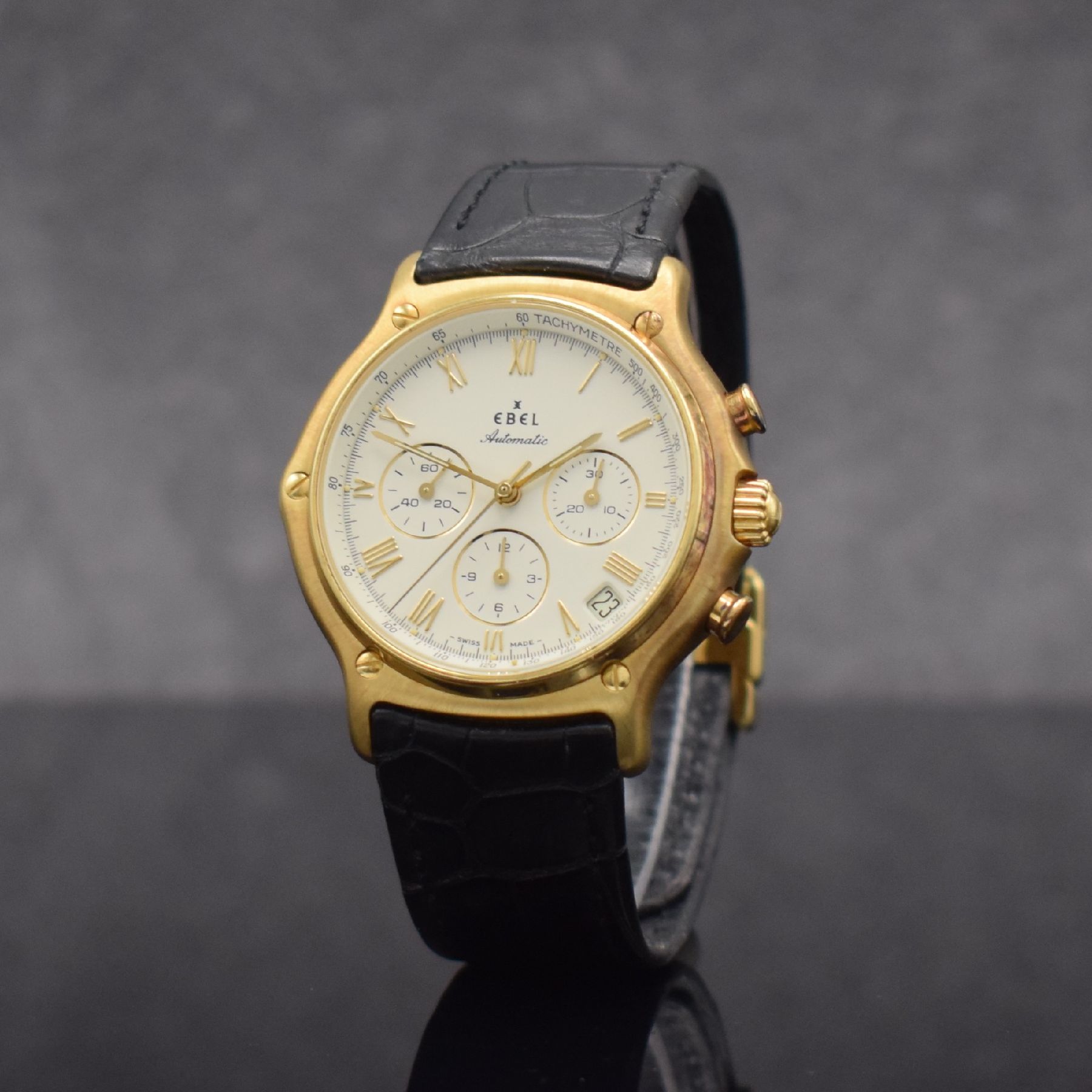 Detail b: EBEL El Primero Schaltradchronograph in GG 750/000, Automatik, Schweiz um 1995, Ref. 8134901, orig. Lederband m. orig. GG 750/000 Faltschl., Boden ...