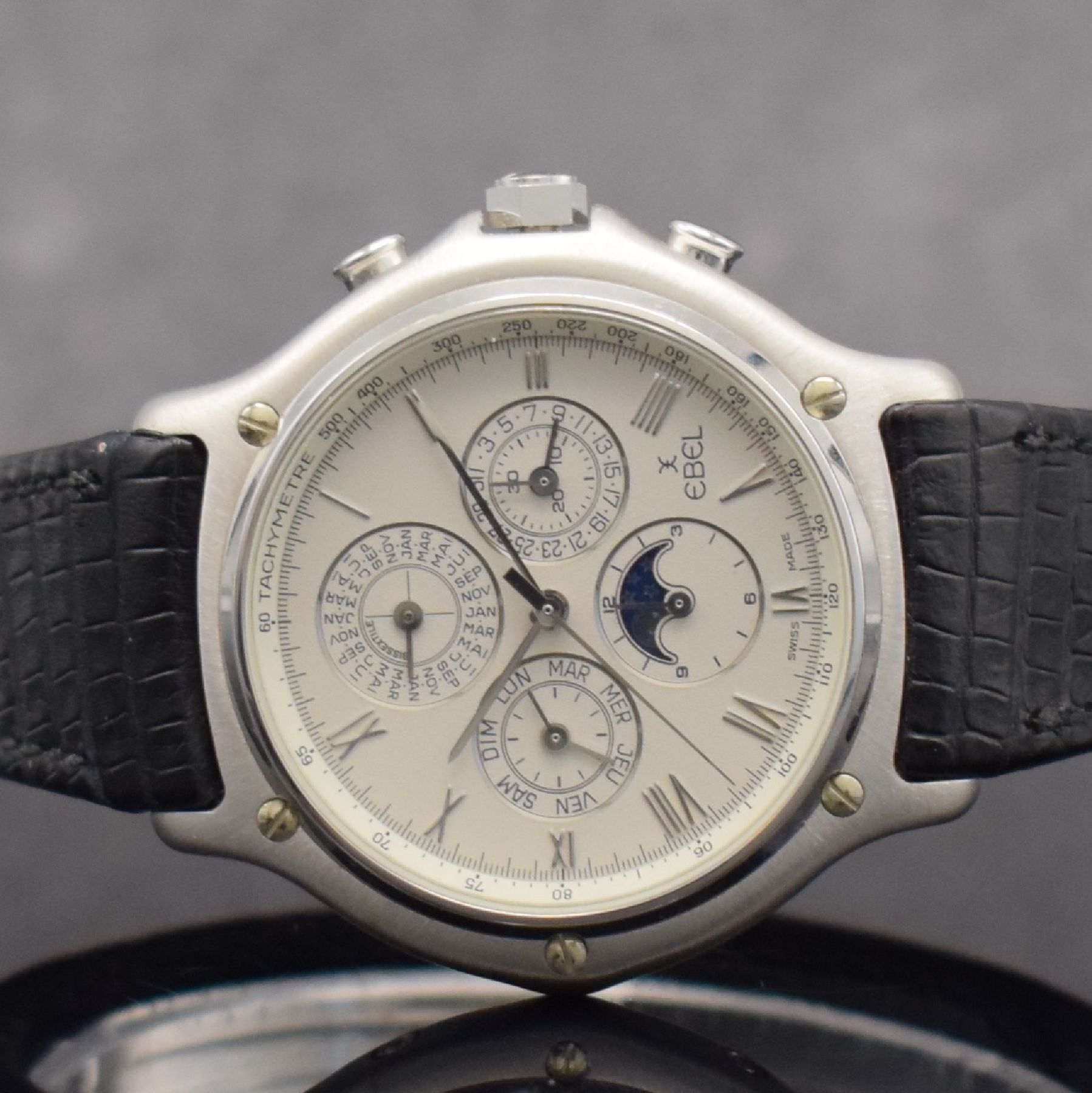 Detail a: EBEL astronomischer Schaltradchronograph 1911 ewiger Kalender in WG 750/000, Automatik, Schweiz um 2000, Ref. 3136901, massives Goldgeh. inkl. orig. ...
