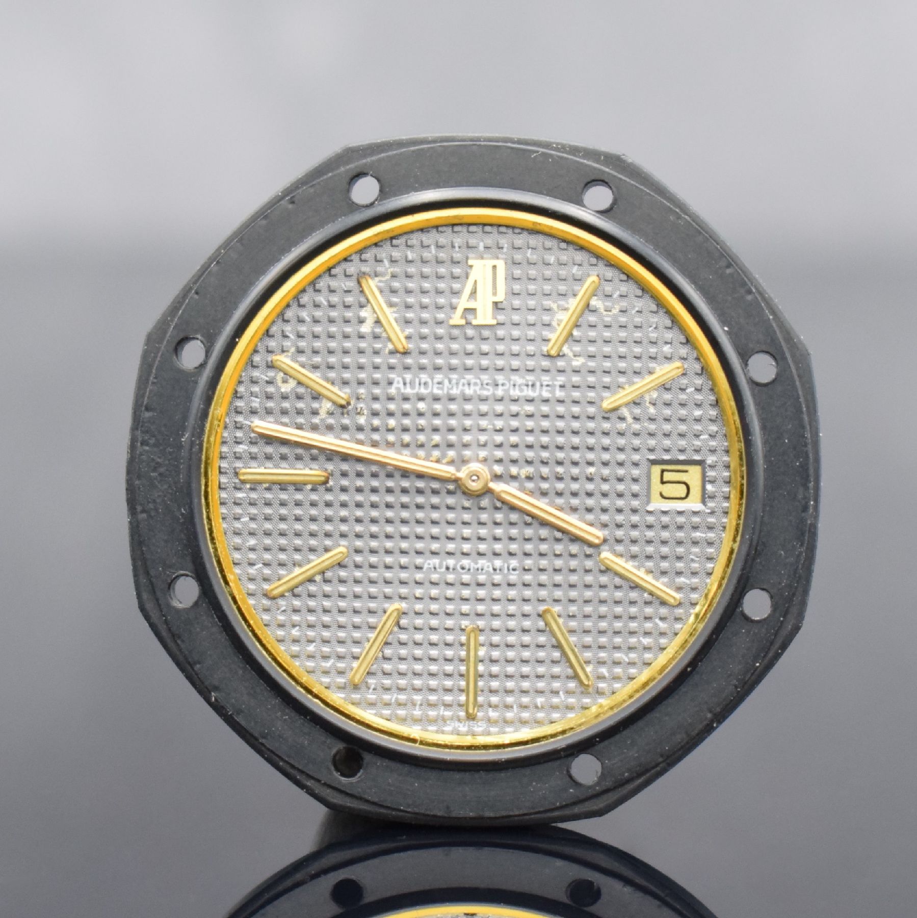 Detail i: AUDEMARS PIGUET seltene Herrenarmbanduhr "JUMBO" Royal Oak B-Serie in Edelstahl/Gold, Automatik, Schweiz um 1981, Design von Gerald Genta, ...