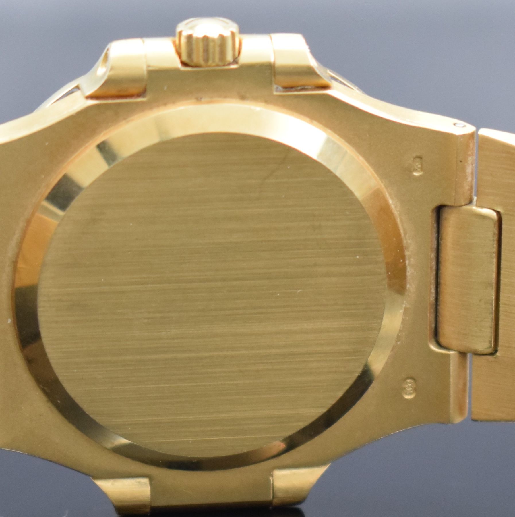 Detail h: PATEK PHILIPPE hochfeine & seltene Herrenarmbanduhr Modell Nautilus in GG 750/000Referenz 3800/001 designed von Gerald Genta mit original Zertifikat, ...