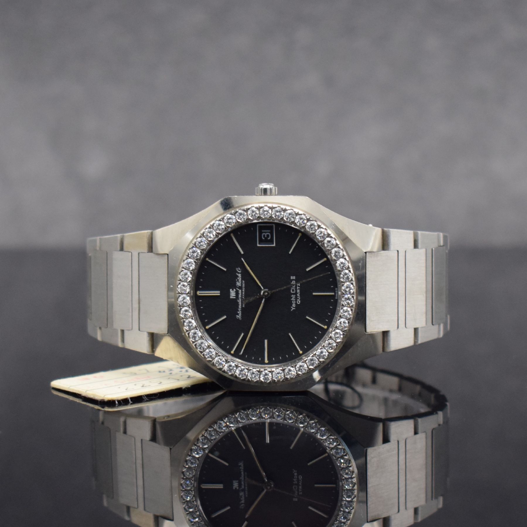IWC feine & sehr seltene Herrenarmbanduhr Yacht-Club II in WG 750/000 Referenz 9718, Schweiz um 1980, quarz, Boden verschr., Gliederband m. ...
