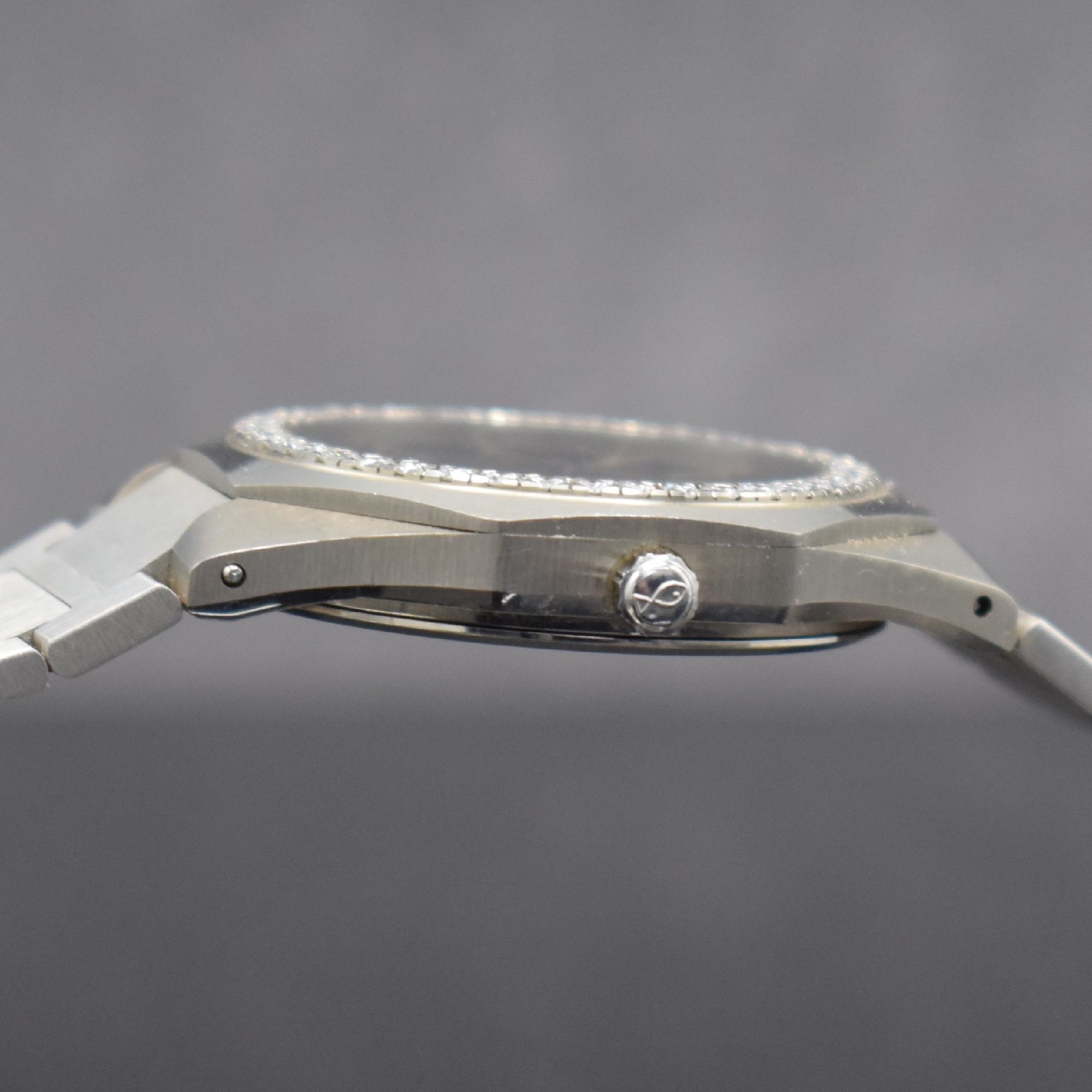 Detail f: IWC feine & sehr seltene Herrenarmbanduhr Yacht-Club II in WG 750/000 Referenz 9718, Schweiz um 1980, quarz, Boden verschr., Gliederband m. ...
