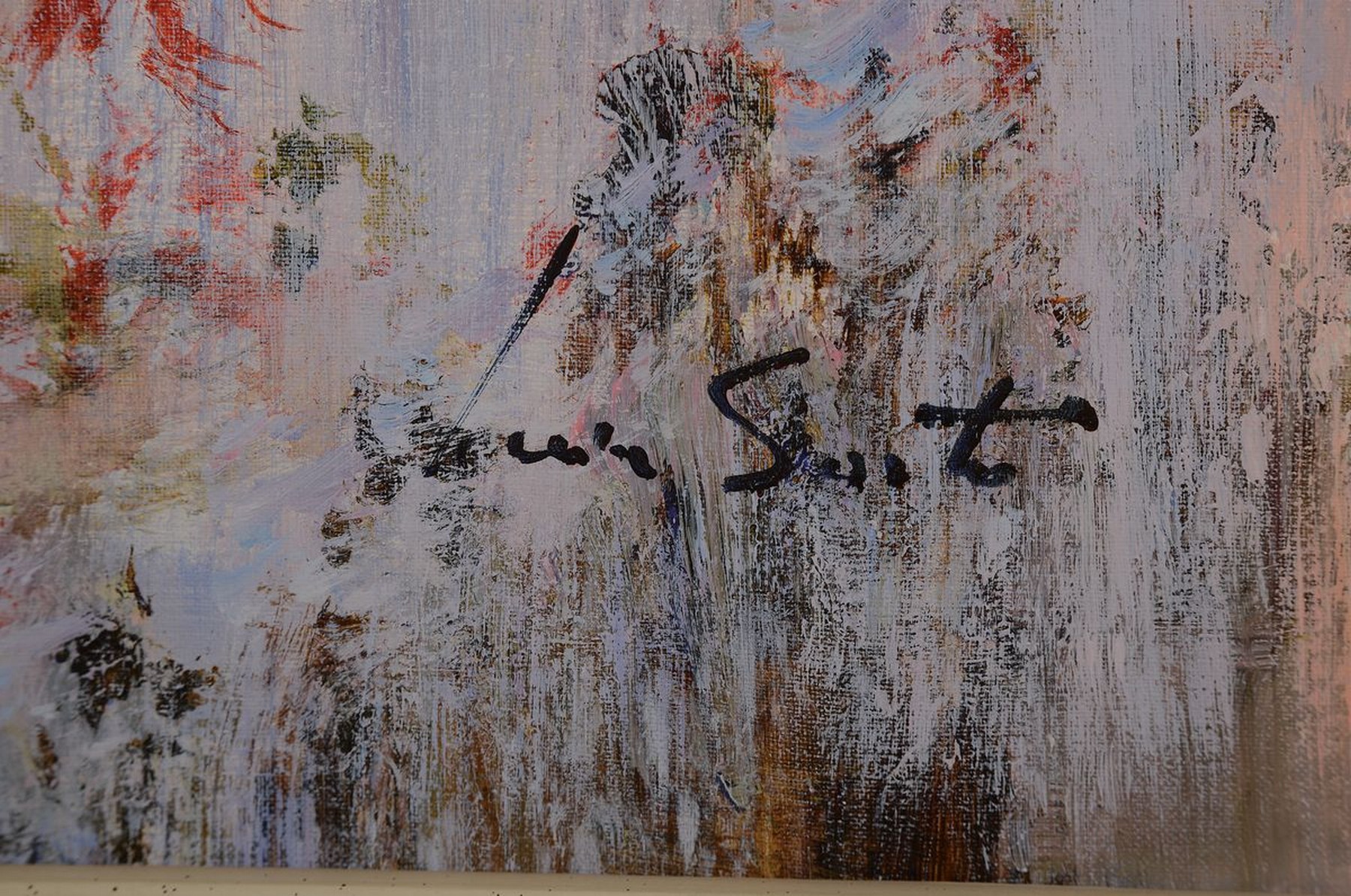 Detail a: Lucia Sarto, geb. 1950 Porporetto bei Udine, Blumenstrauss auf dem Balkon, im Hintergrund eine südliche Küstenlandschaft, Öl/Lwd, rechts unten ...