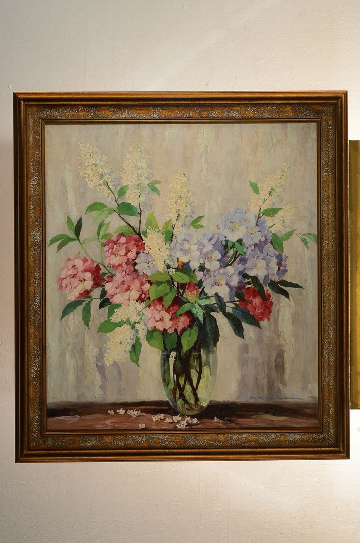 Detail k: Künstler Mitte 20. Jh., unleserlich signiert, Blumenstillleben, Öl/Lwd, re. u. signiert, ca. 88 x 80 cm, Rahmen