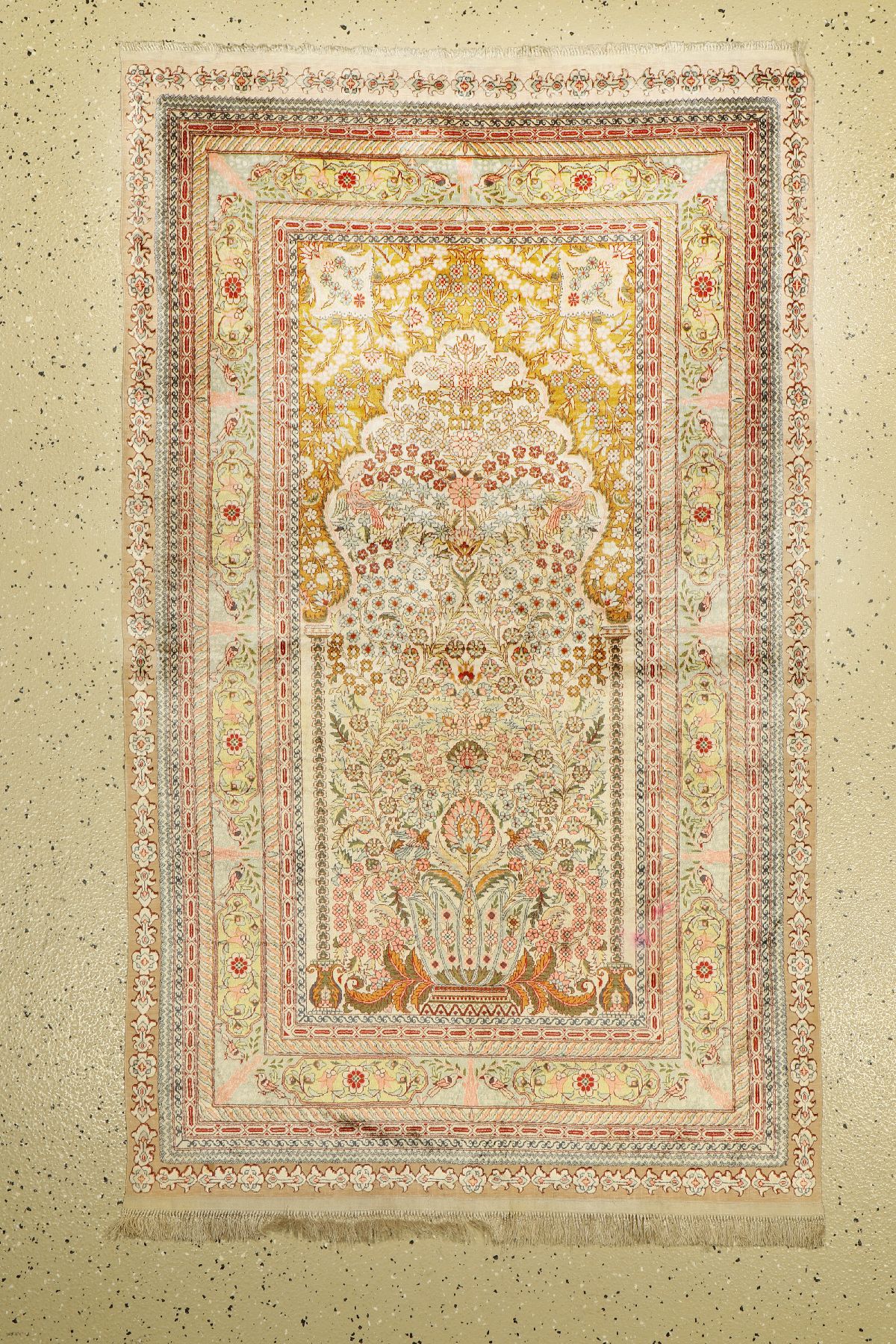 Hereke Seide fein, China, ca. 50 Jahre, reine Naturseide,ca. 164 x 92 cm,guter Zustand(fleckig)