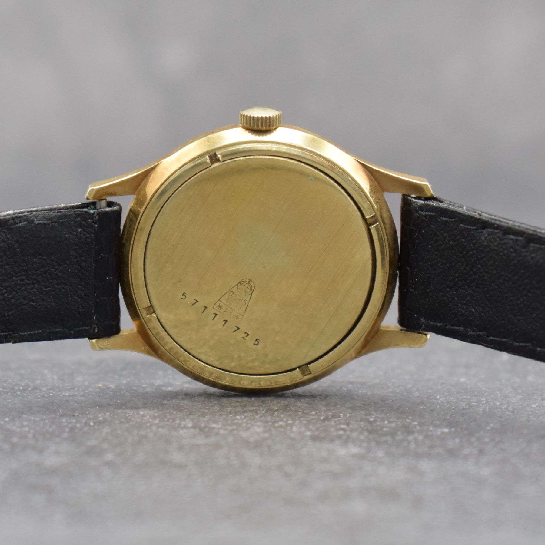 Detail f: PARA NEPTUN Armbanduhr in GG 585/000, Schweiz um 1960, Handaufzug, Boden verschr., weißes Zifferbl. m. gold. Stundenindizes & Zeigern, rhod. Werk ...