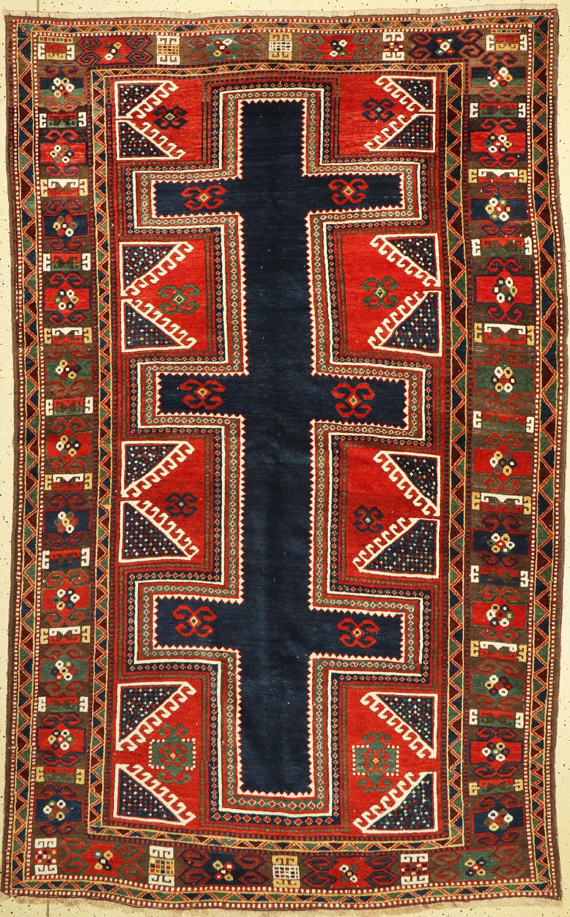Antiker Karachoph Kazak, Südwestkaukasus, um 1900, Wolle auf Wolle, ca. 275 x 170 cm, EHZ: 2-3(Braun Oxidiert).