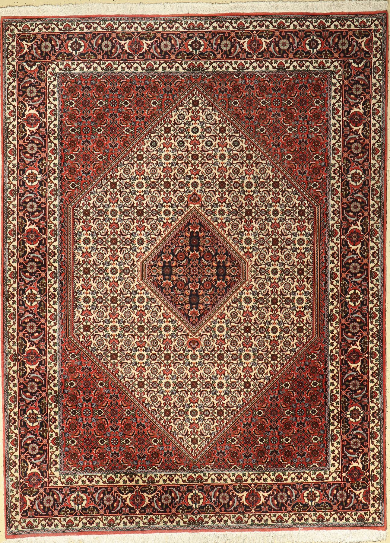 Bidjar alt, Persien, ca. 50 Jahre, Wolle auf Baumwolle, ca. 228 x 170 cm,guter Zustand