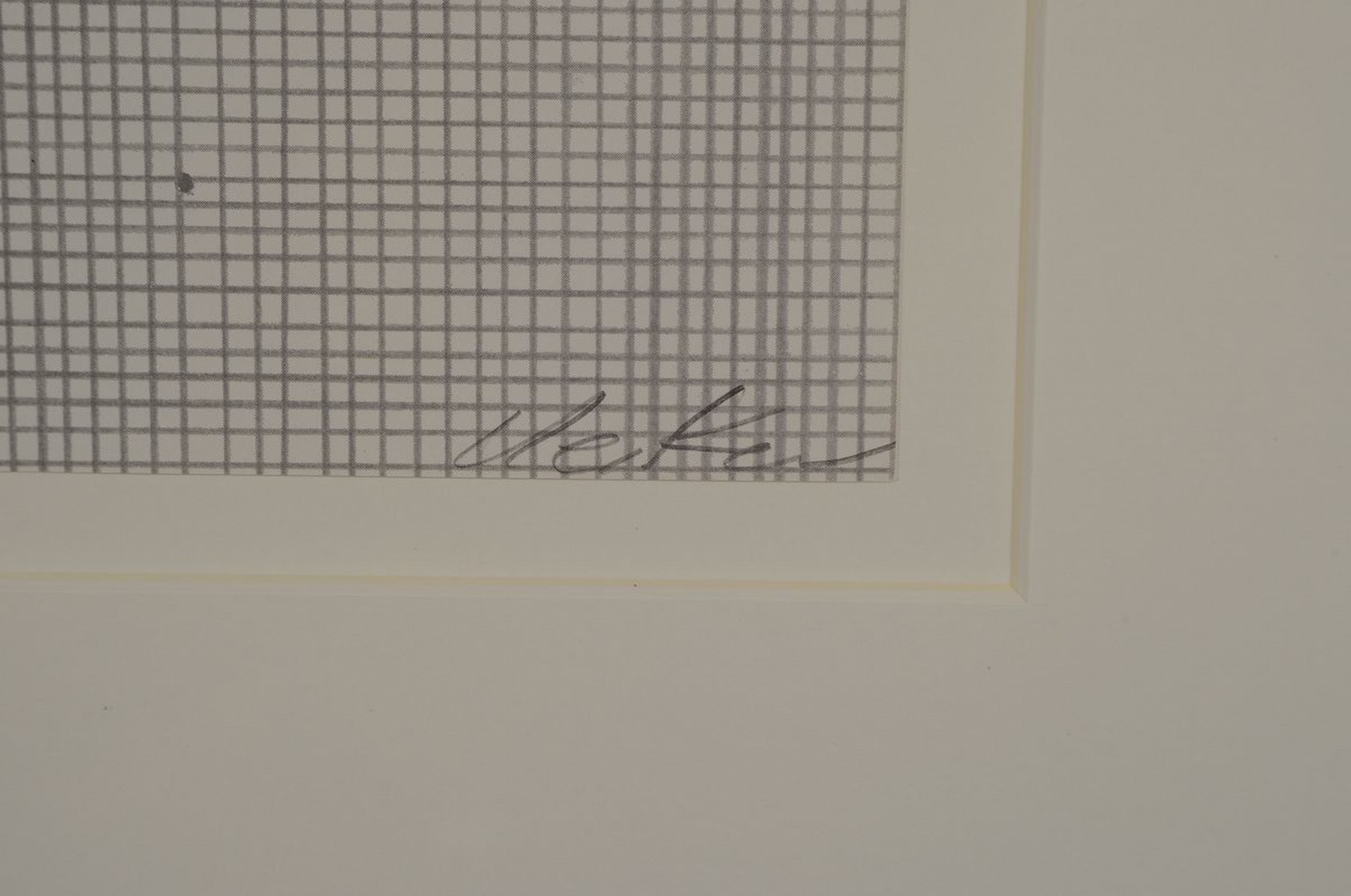 Detail a: Günther Uecker, geb. 1930, "Nagelreihen", Litho über Offset, num. 7/30, handsigniert, von 1970, WVZ Dombrowe L7006 , Blattgr. 35.5 x 35.5 ...