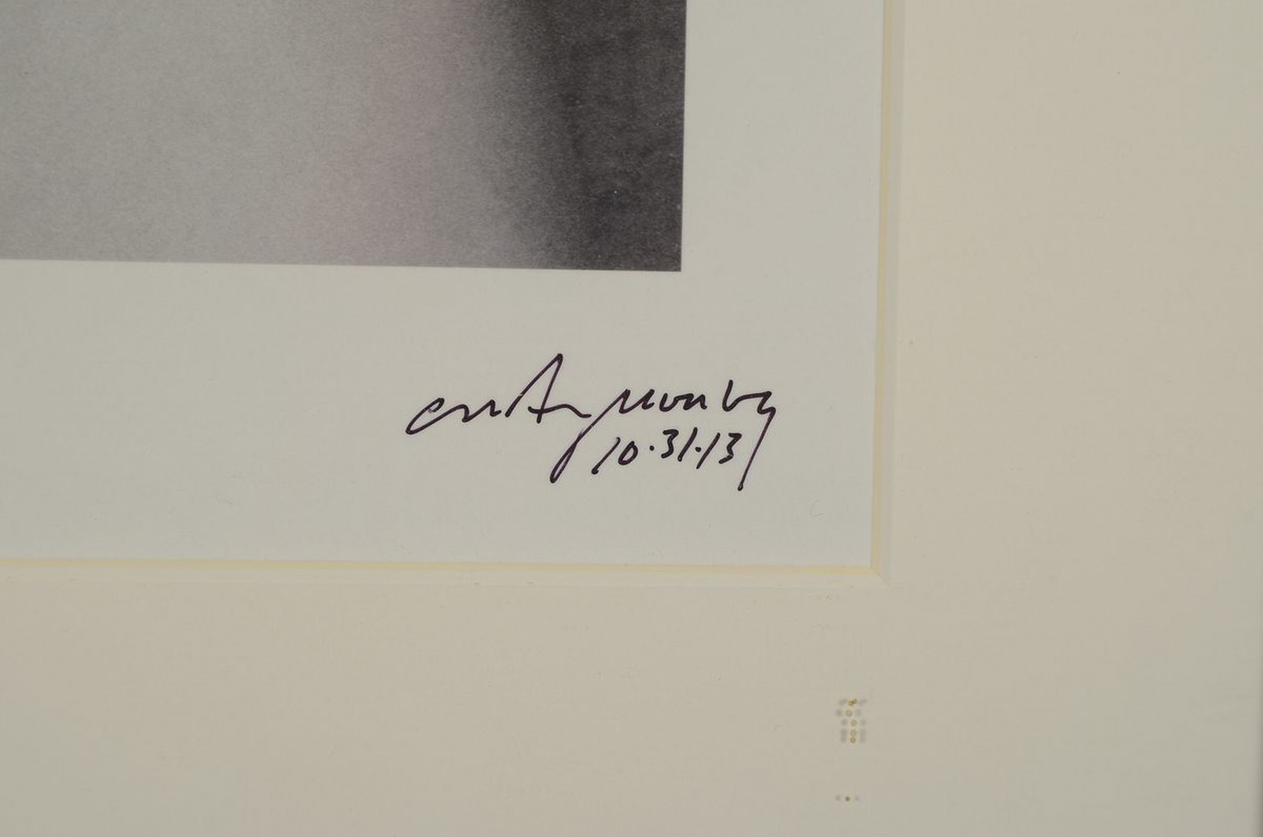 Detail a: Craig Morey, 1952 Fort Wayne/USA, Aktfotografie, handsigniert, dat., rückseitig mit Zertifikat, dieses nochmals signiert, unter Glas, PP., Rahmen ...