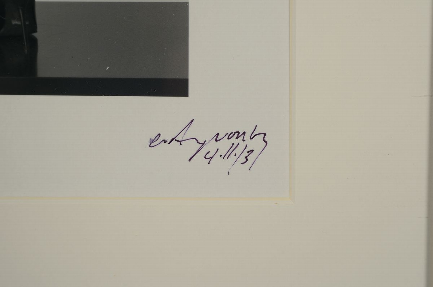 Detail a: Craig Morey, 1952 Fort Wayne/USA, Aktfotografie, handsigniert, dat., rückseitig mit Zertifikat, dieses nochmals signiert, unter Glas, PP., Rahmen ...