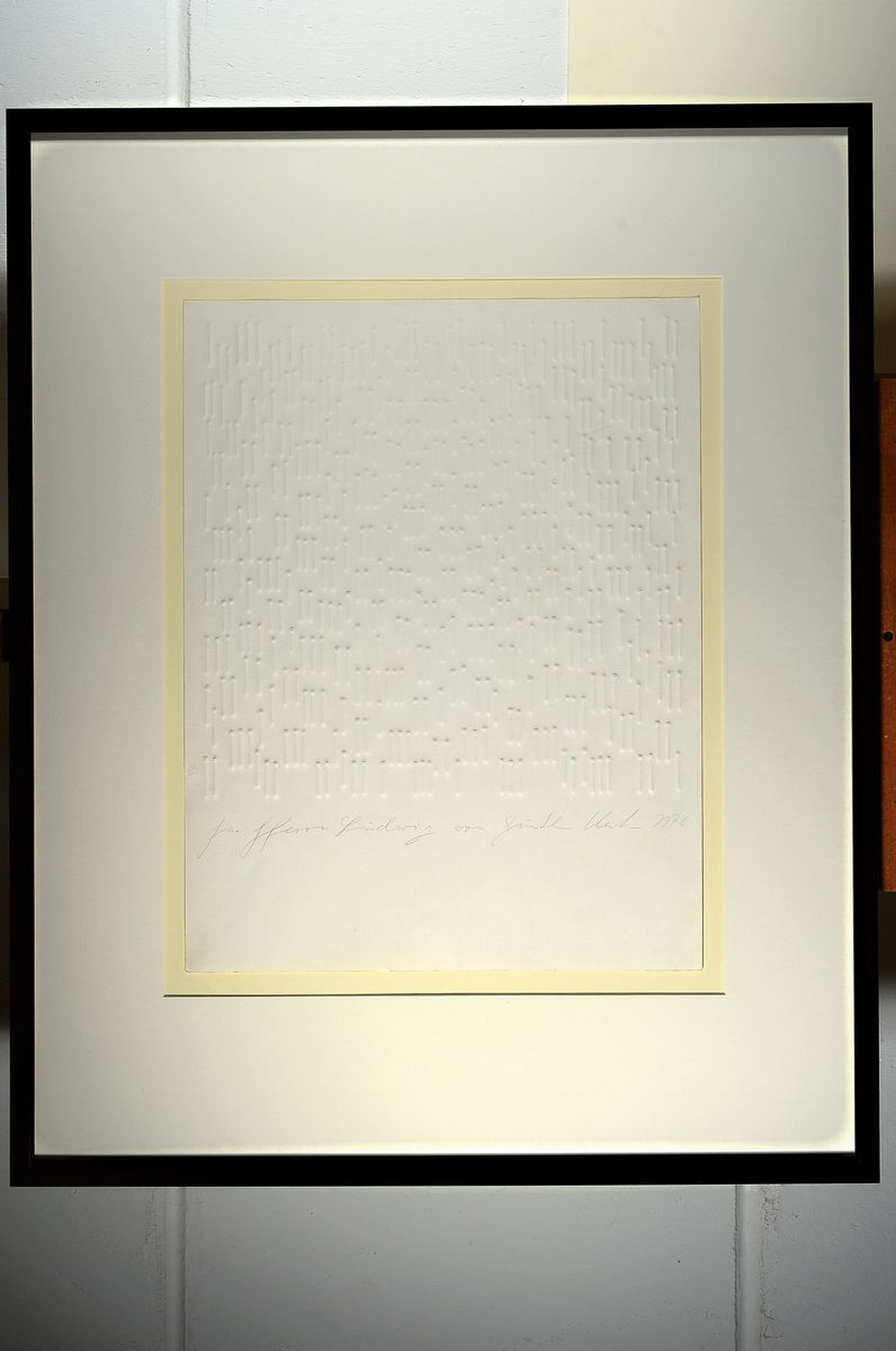Detail k: Günther Uecker, geb. 1930, Prägedruck, seltener früher unikatärer Prägedruck auf Velin, "Diagonale Reihung", handsigniert, Exemplar ...