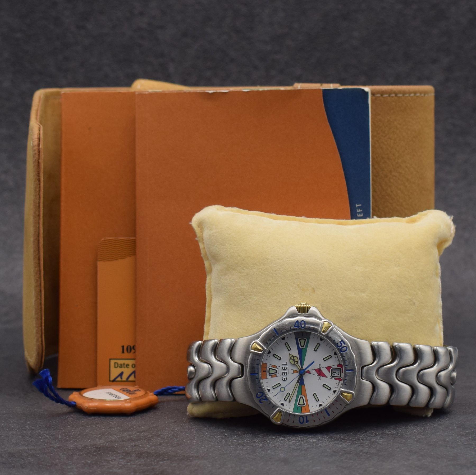Detail g: EBEL Sportwave Armbanduhr, quarz, Ref. 6187531, verschr. Geh. in Stahl inkl. Gliederband. m. dopp. Faltschl., Reiter der Lünette & Krone in Gold, ...