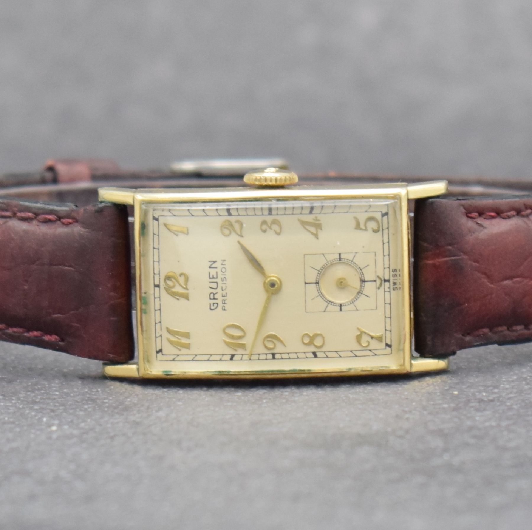 Detail f: Konvolut: 3 GRUEN Armbanduhren, alle Handaufzug, Ende 1940er Jahre, alle GG- Filled-Geh., 1 x Very Thin Precision Herrenarmbanduhr, Zifferbl. ...