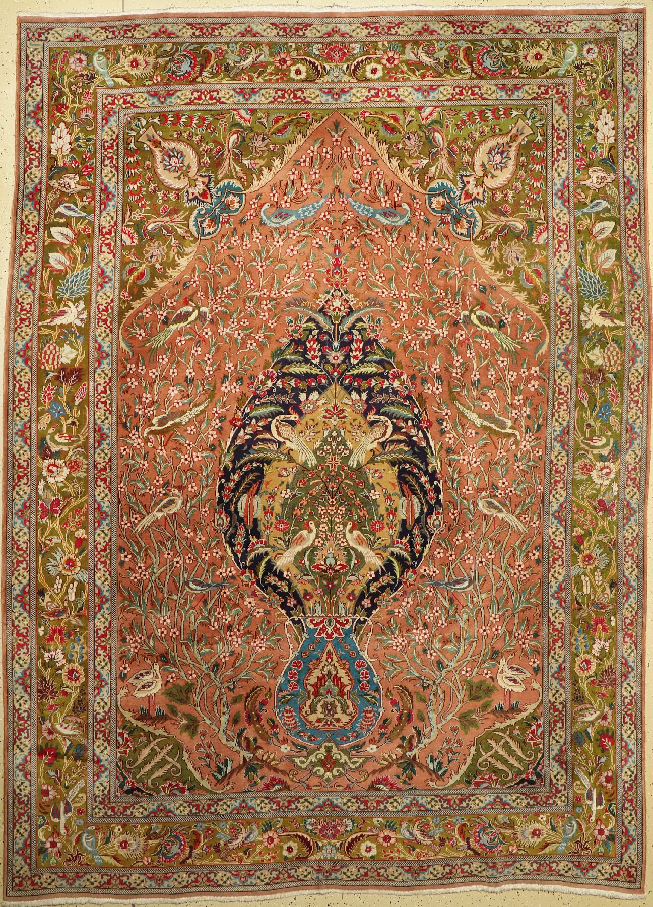 Täbriz fein, Persien, um 1940, Korkwolle, ca. 303 x 222 cm, Mottenfraß