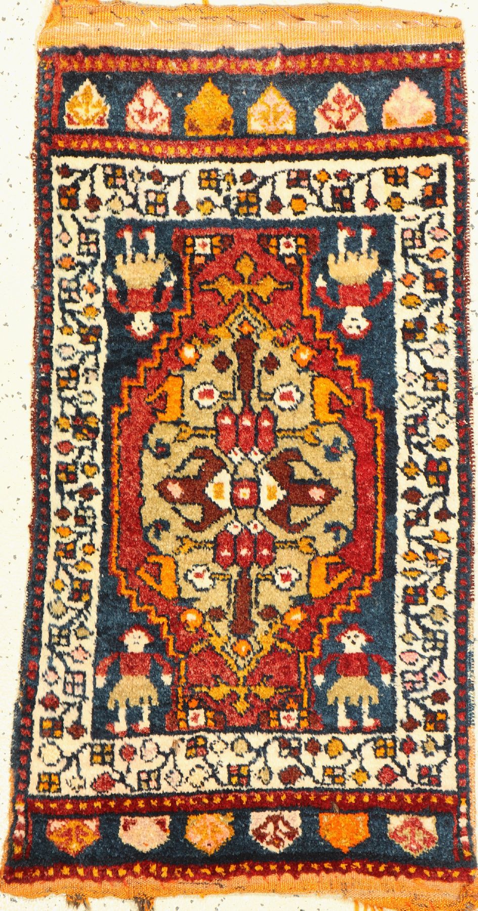 Yastik alt, Türkei, um 1930, Wolle auf Wolle, ca. 95 x 54 cm, guter Zustand