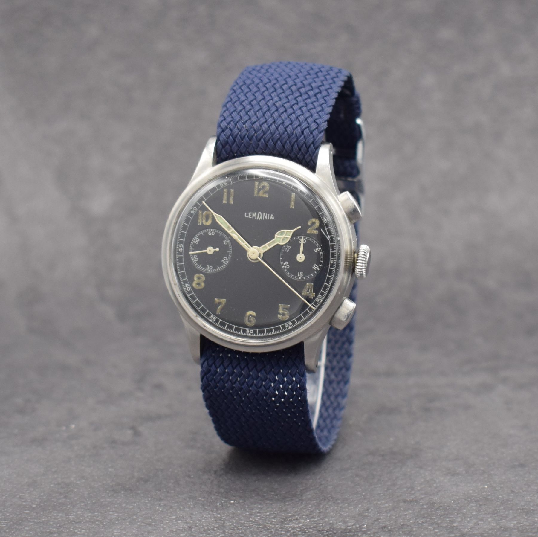 LEMANIA schöner Herrenchronograph Kal. 15TL in Stahl, Schweiz um 1940, Handaufzug, gedr. Geh., Boden m. späterer RML-Grav., orig. Drücker & Krone, ...