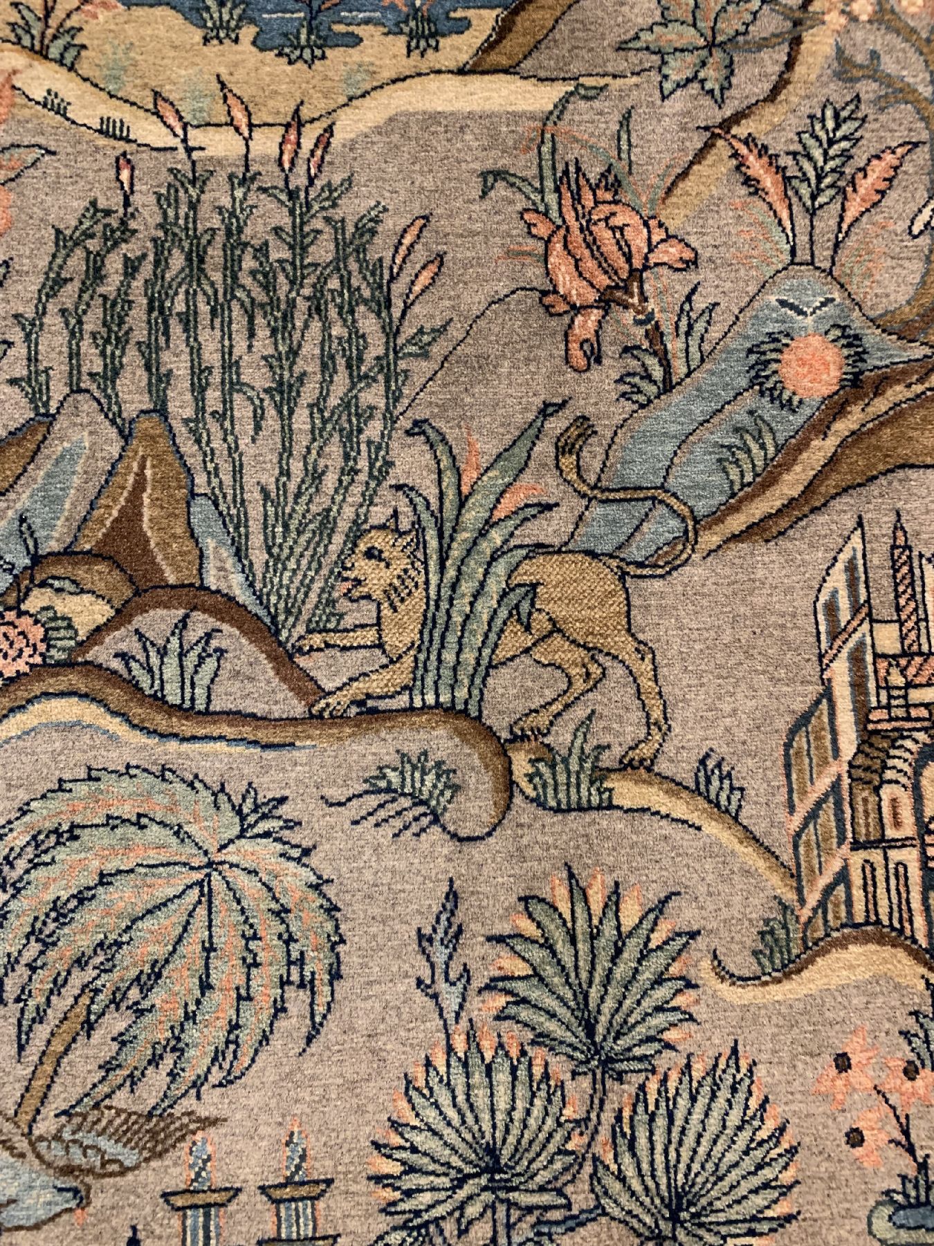Detail d: Seltener feiner Kork Keschan, Zentralpersien, um 1930, Korkwolle geknüpft auf Baumwolle, ausgefallener Bildteppich mit Landschaftsdarstellung und ...