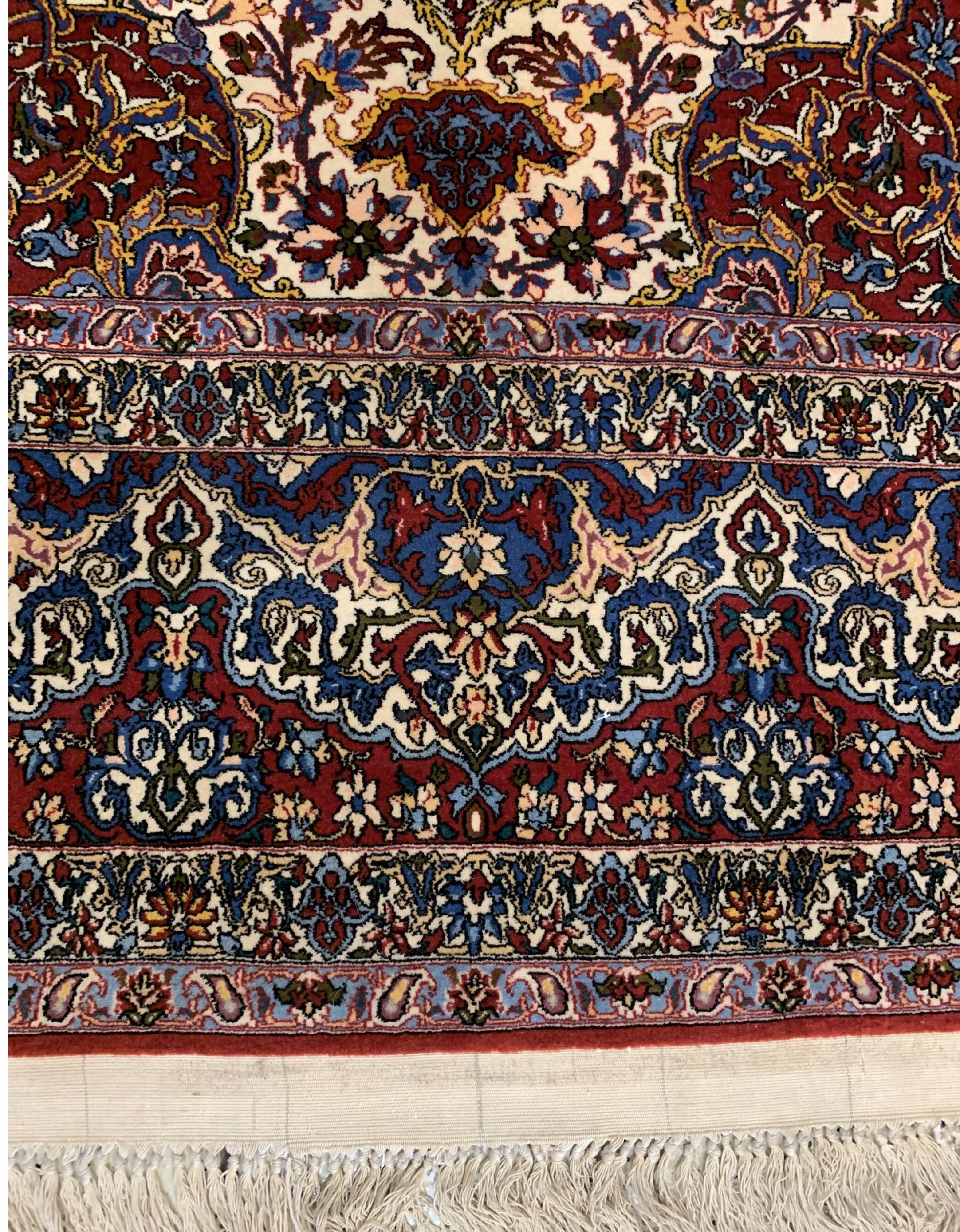 Detail e: Sehr feiner Esfahan (18 Kheft), Persien, um 1940/50, Korkwolle geknüpft auf Seide, Bemerkenswerte feine Knüpfung, ca. 233 x 160 cm,ca. 1.2 Mio ...