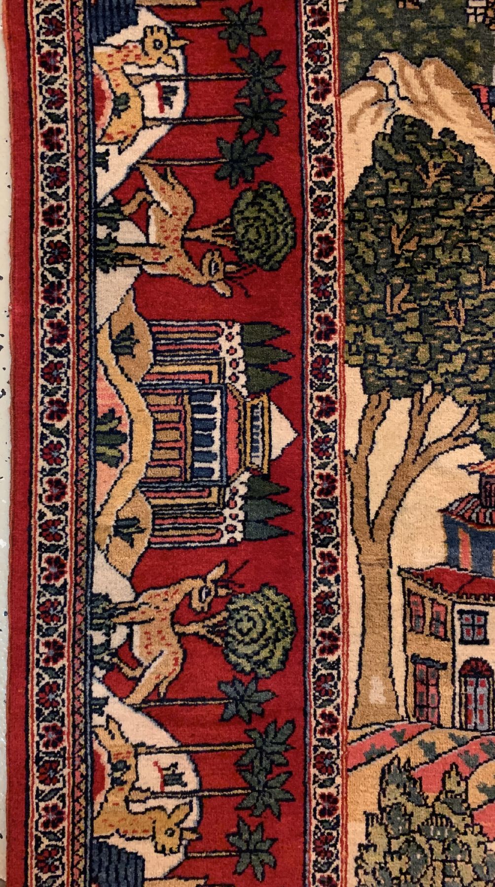 Detail d: Keschan Kork fein,(Bildteppich), Persien, um 1940, Korkwolle geknüpft auf Baumwolle, feiner Keschan mit Landschaftsmotiv, ca. 210 x 130 cm, ...