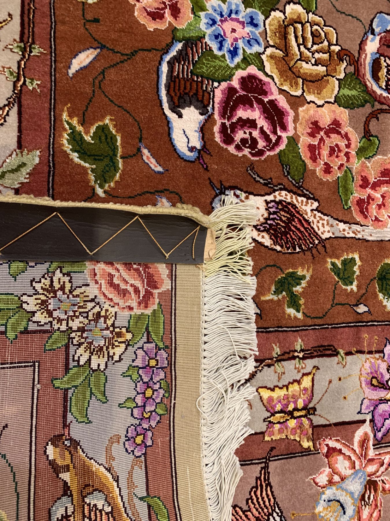 Detail f: Feiner grüngrundiger Täbriz(60 Raj), Persien, ca.60 Jahre, Korkwolle mit Seide geknüpft auf Baumwolle, ca .360 x 250 cm,ca, 800.000 Kn/qm, (Sehr ...