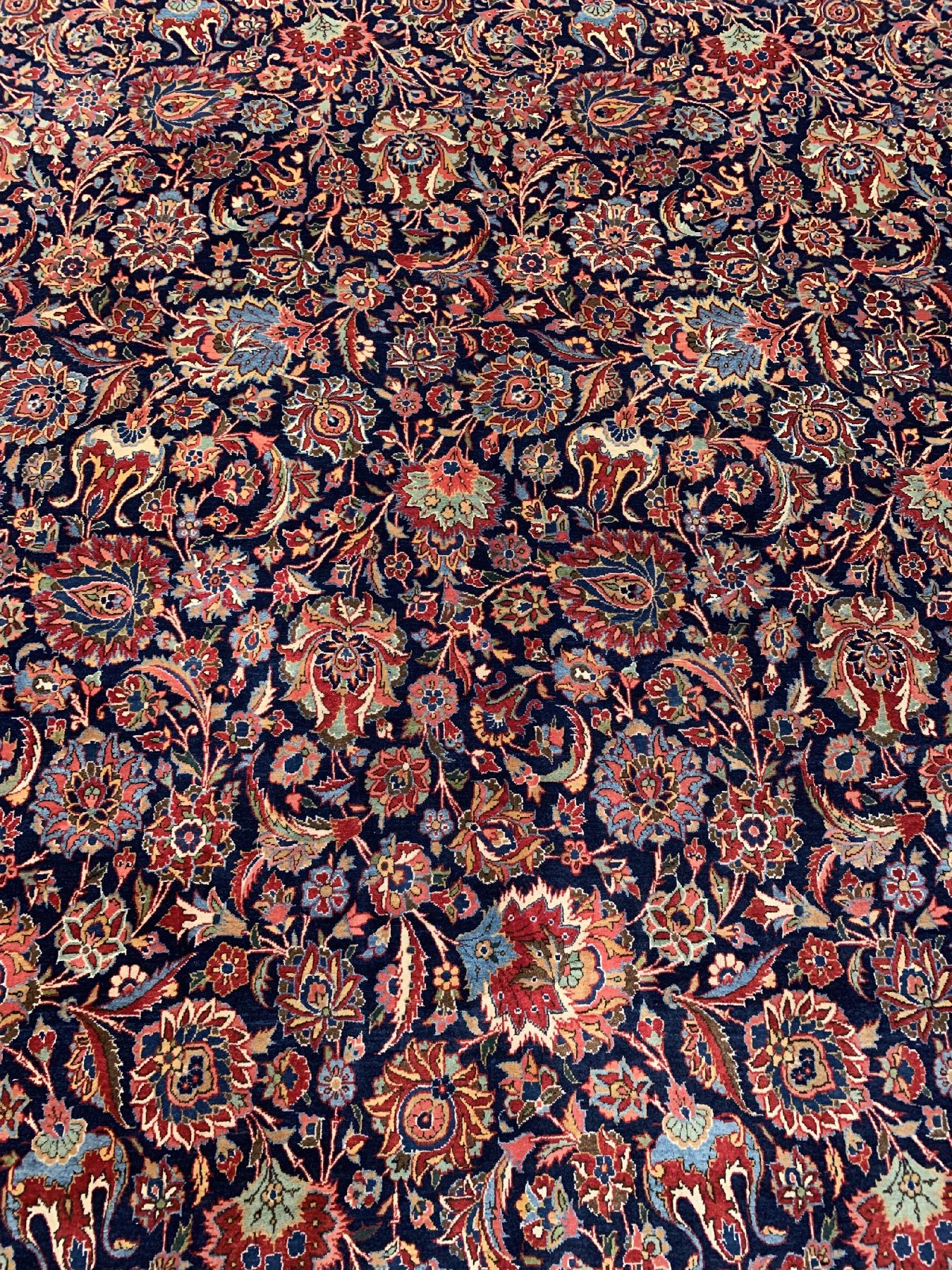 Detail a: Feiner Keschan Palastteppich, Persien, um 1930/1940, Korkwolle geknüpft auf Baumwolle, Allover Muster mit Blauen Feld,ca, 595 x 390 cm,EHZ:2(Sehr ...