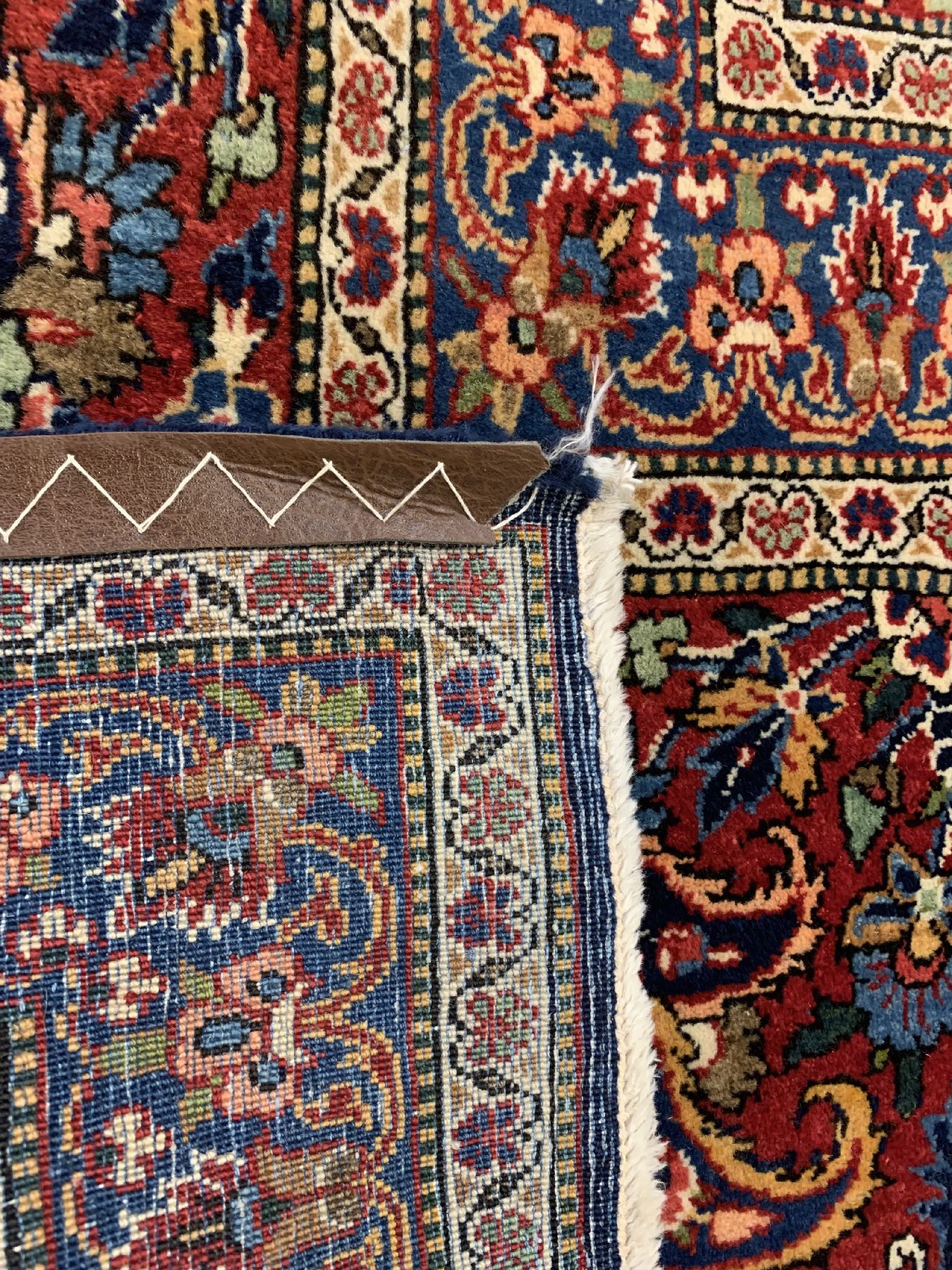 Detail e: Feiner Keschan Palastteppich, Persien, um 1930/1940, Korkwolle geknüpft auf Baumwolle, Allover Muster mit Blauen Feld,ca, 595 x 390 cm,EHZ:2(Sehr ...