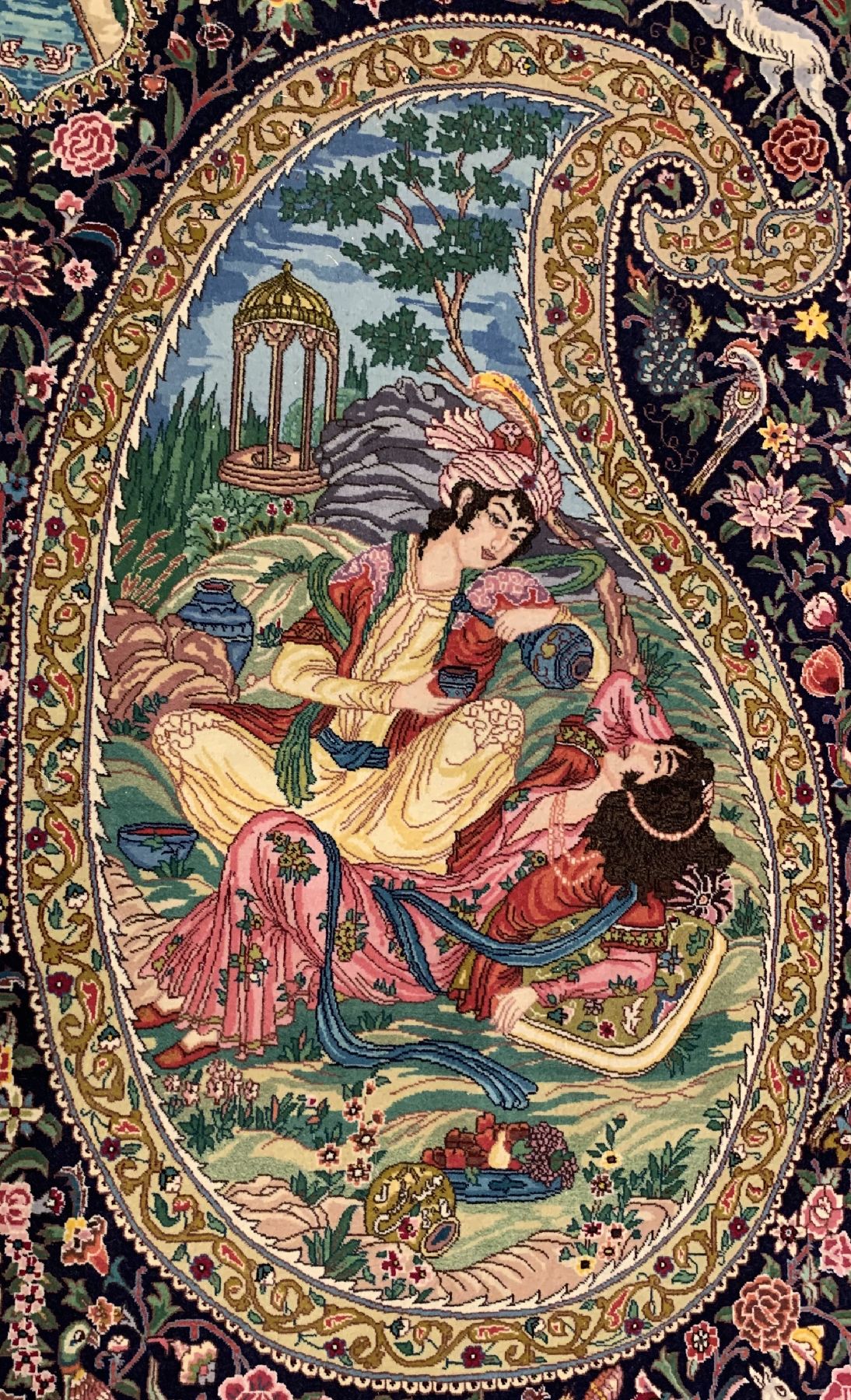 Detail d: Seltener feiner Täbriz, (60 Raj), Persien, um 1950, Korkwolle geknüpft auf Seide, 4 Bothes mit Abbildungen von Liebespaaren aus den Gedichten des ...