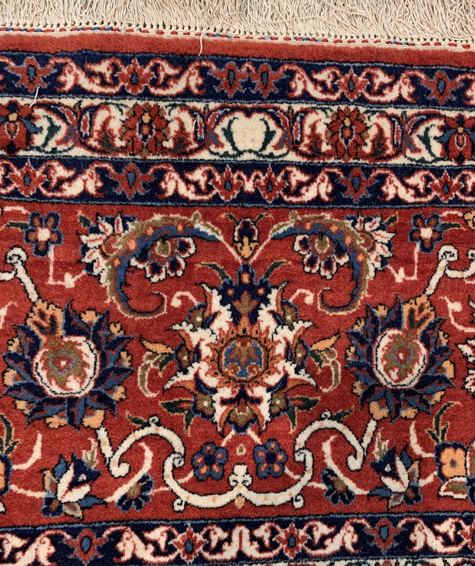 Detail f: Esfahan Shoureshi fein (Part-Silk),Zentralpersien, um 1920/1930, Korkwolle mit Seide geknüpft auf Seide, feiner Esfahan aus der Meisterwerkstatt ...