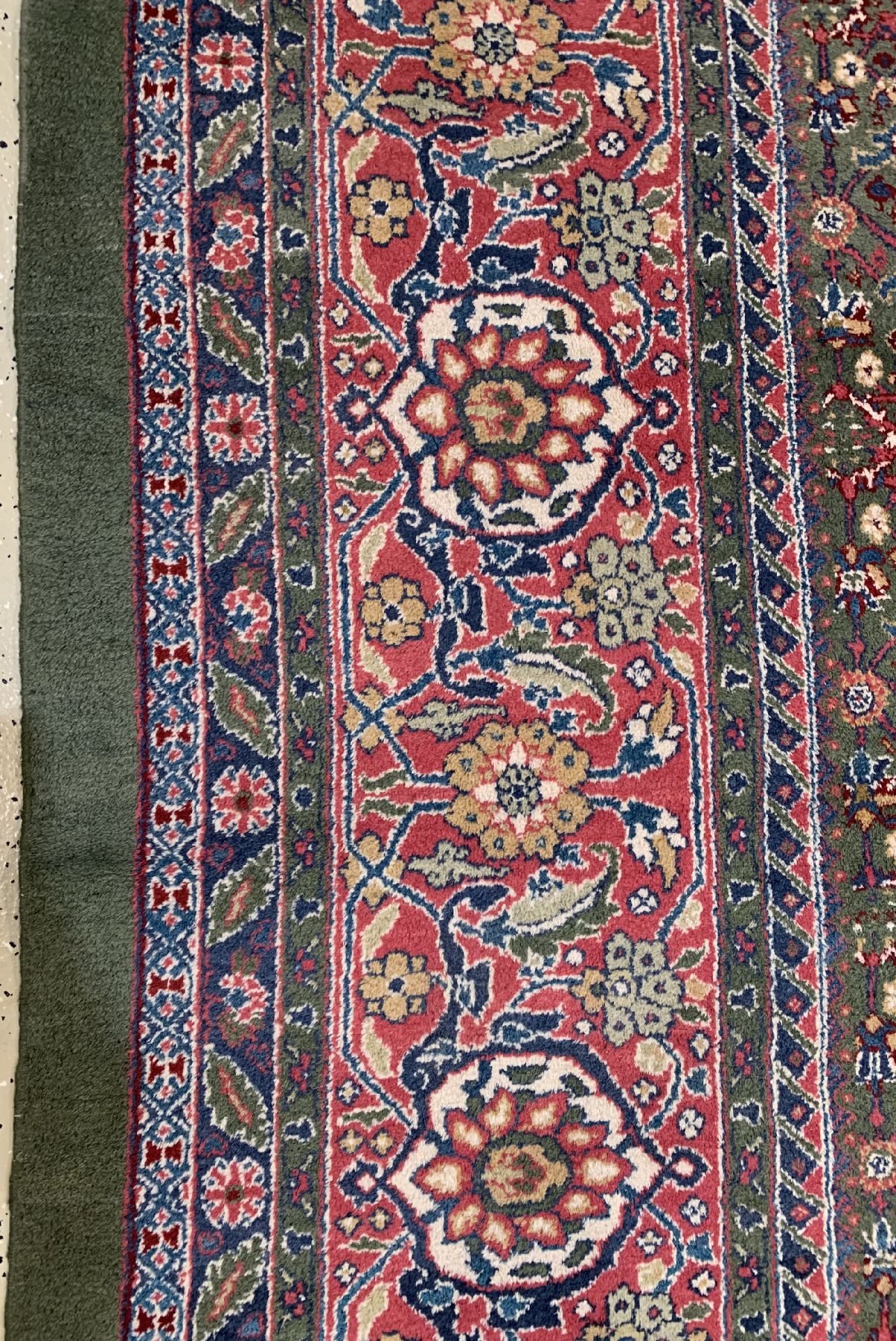 Detail c: Grüngrundiger Sarogh Mahal, Persien, um 1930, Wolle geknüpft auf Baumwolle, Allover Muster, ca, 411 x 360 cm, EHZ:2(Sehr guter Zustand).