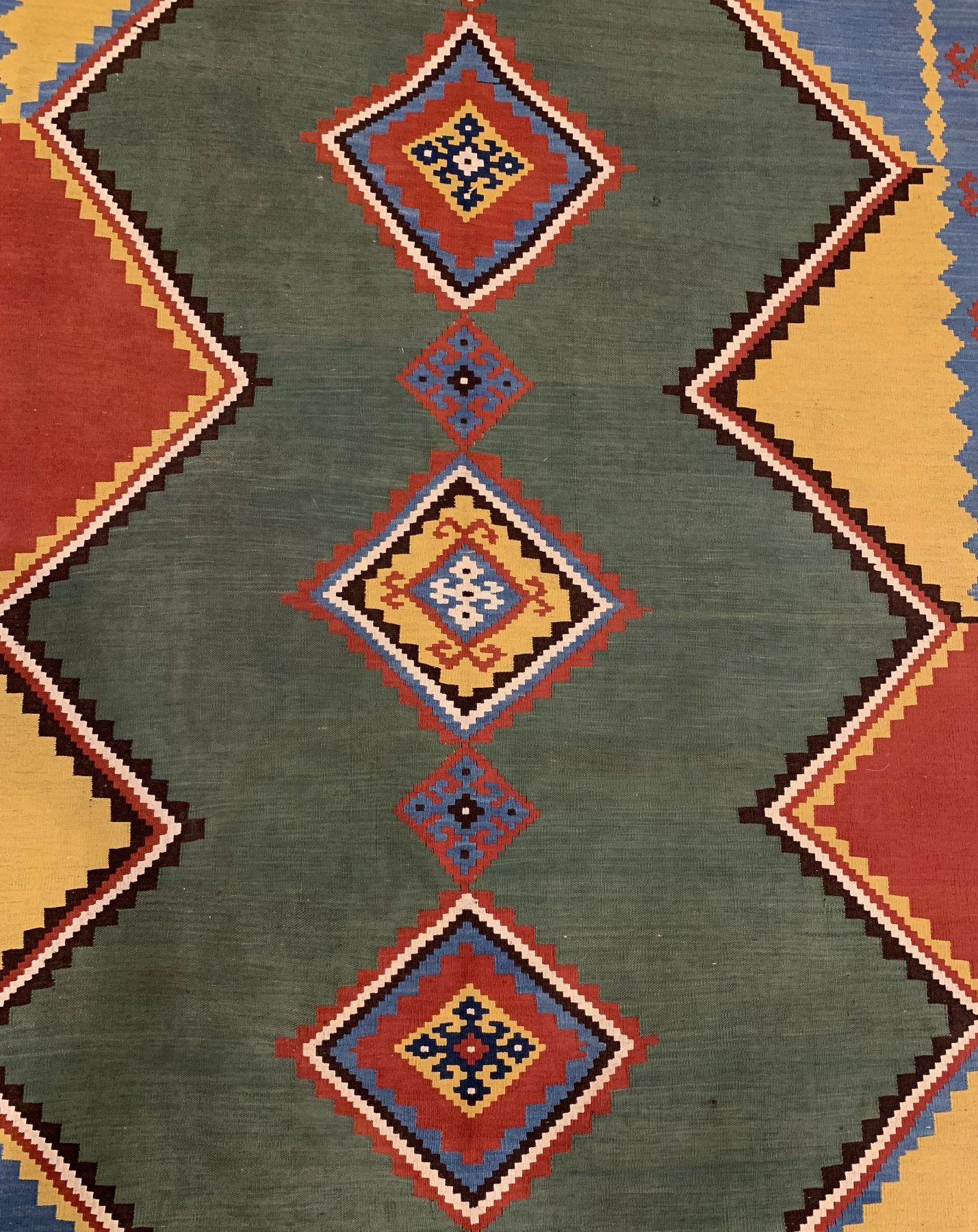 Detail a: Feiner Bunter Gaschgai Kelim, Südwestpersien, um 1910/1920, Wolle gewebt auf Wolle, hochwertige Nomadenarbeit, ausdruckstarke Naturfarben, ca, 270 ...