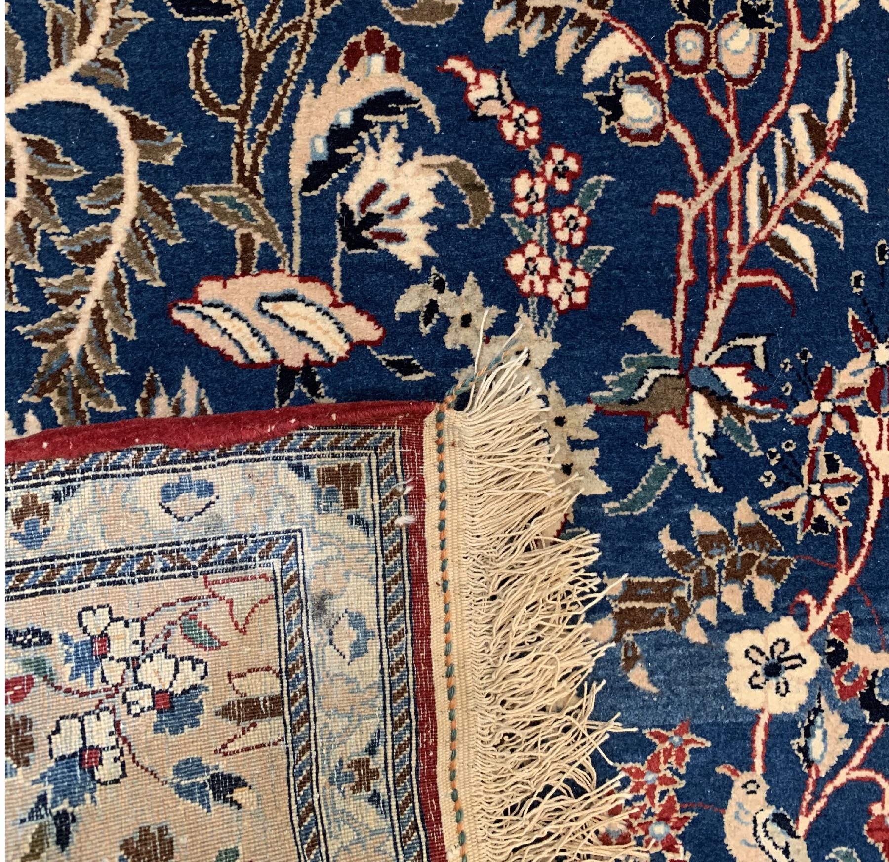 Detail e: Feiner Nain Tudeschk alt, Zentralpersien, um 1940/1950, Korkwolle geknüpft auf Baumwolle, himmelblauer Fond mit Tudeschk typischer roter Umrandung, ...